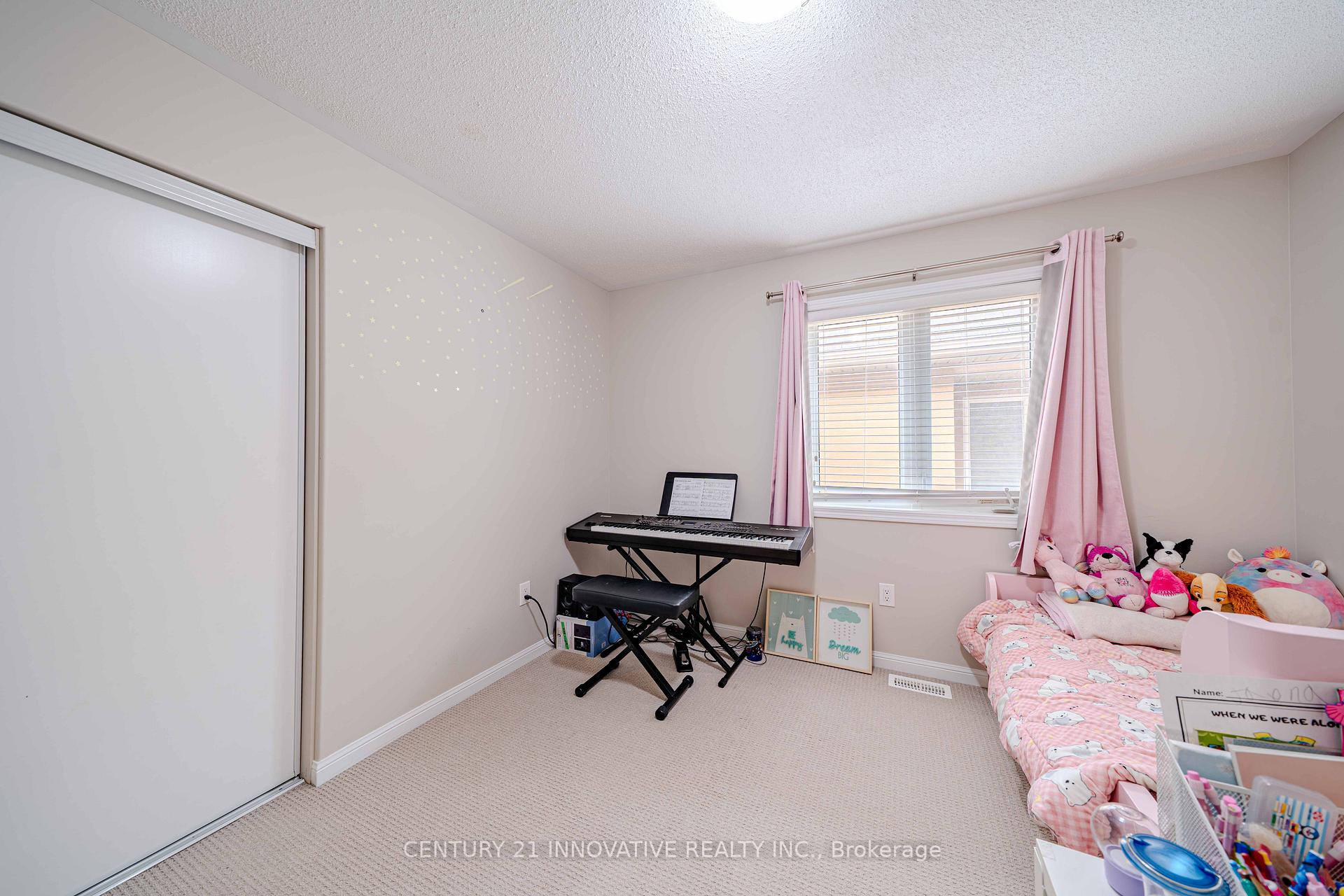 Photo 25 of 960 Dice Way, Milton, Willmott — HOMEH