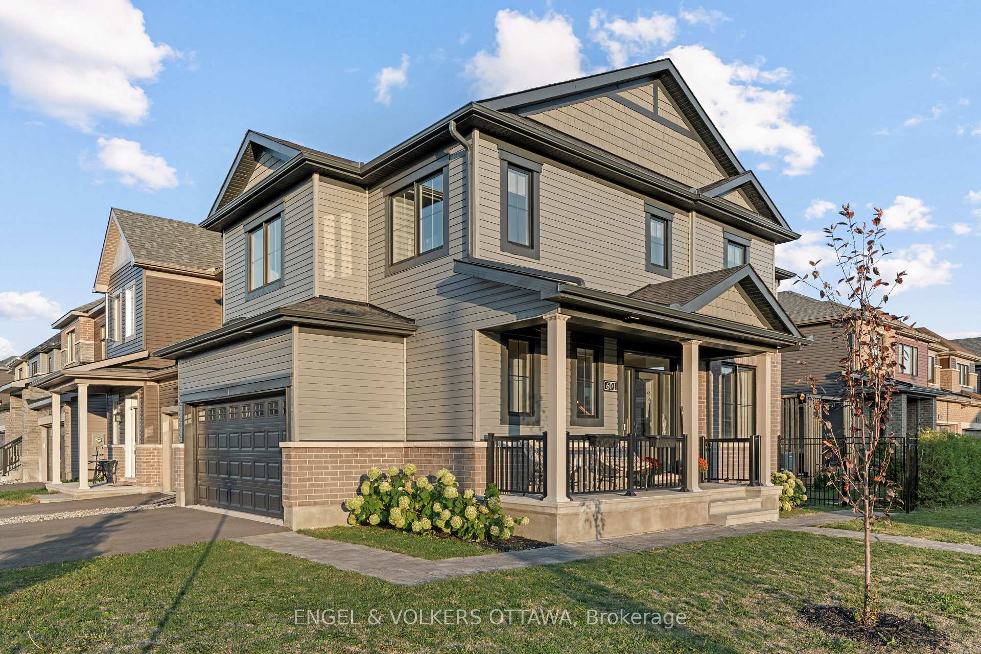 Photo 1 of 601 Idyllic Terrace, Ottawa, Avalon East — HOMEH
