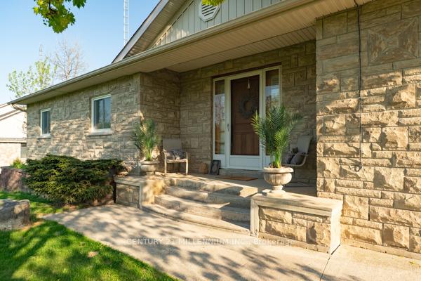 Photo 3 of 5127 Fifth Line, New Tecumseth, Tottenham — HOMEH