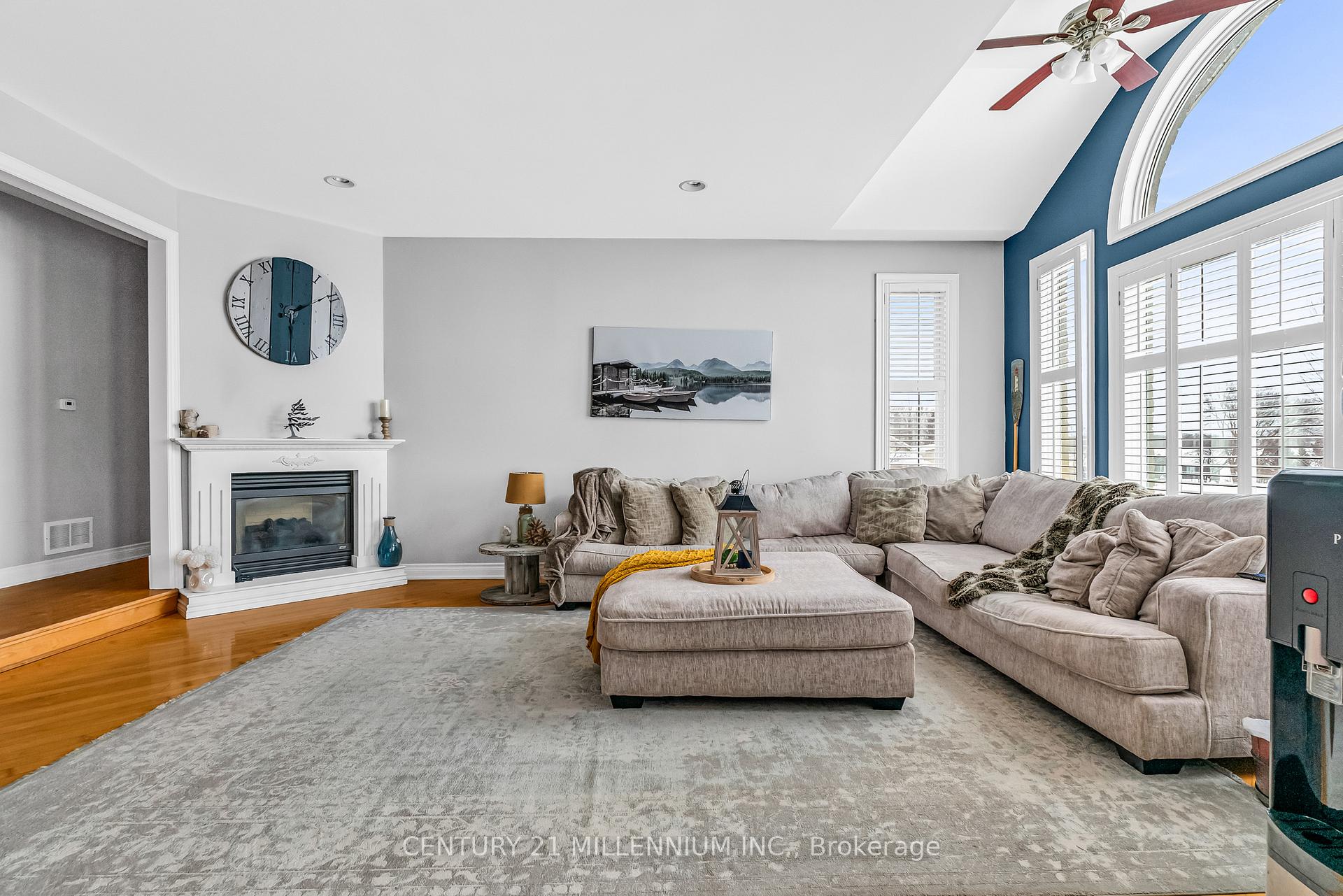 Photo 8 of 5127 Fifth Line, New Tecumseth, Tottenham — HOMEH