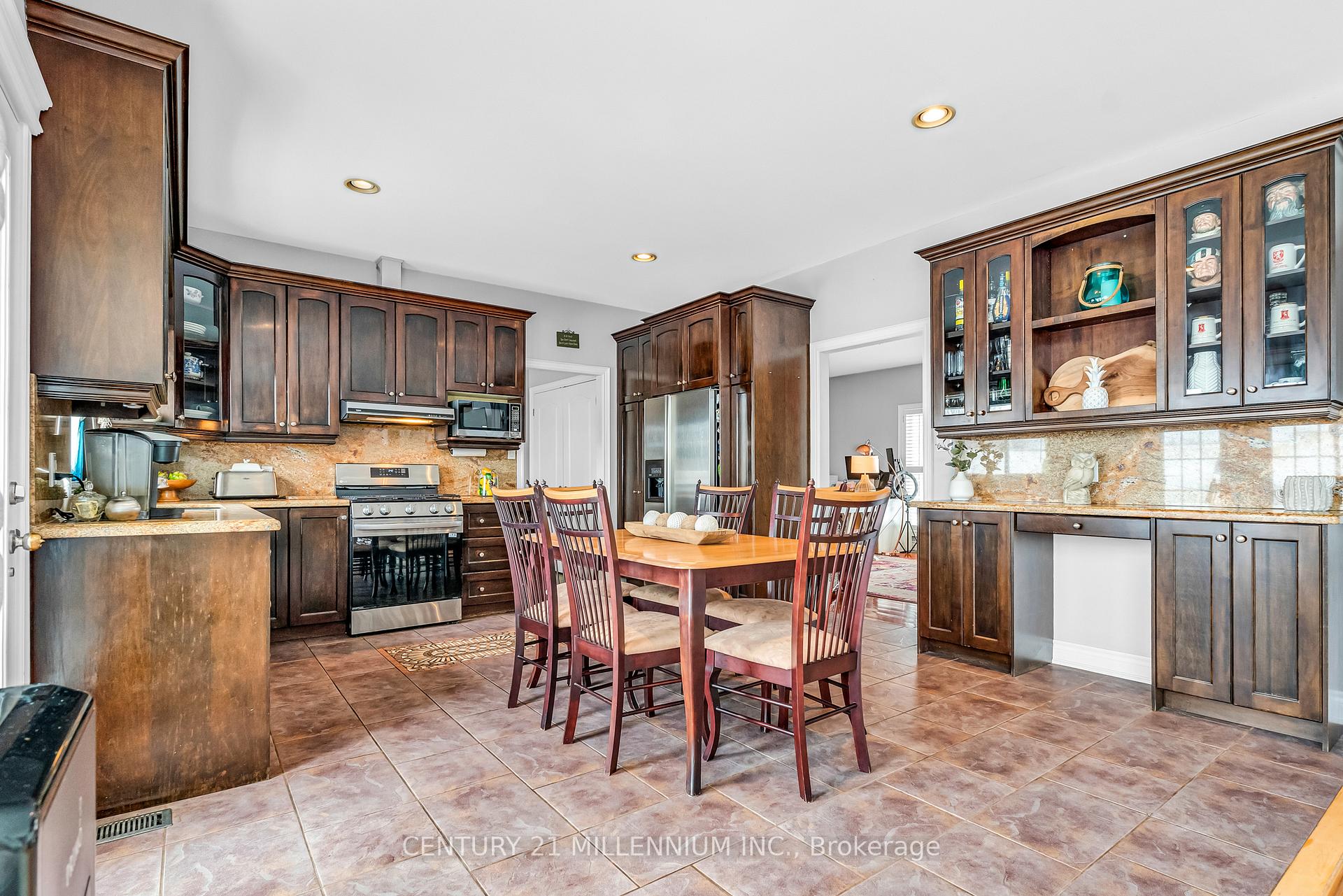 Photo 12 of 5127 Fifth Line, New Tecumseth, Tottenham — HOMEH