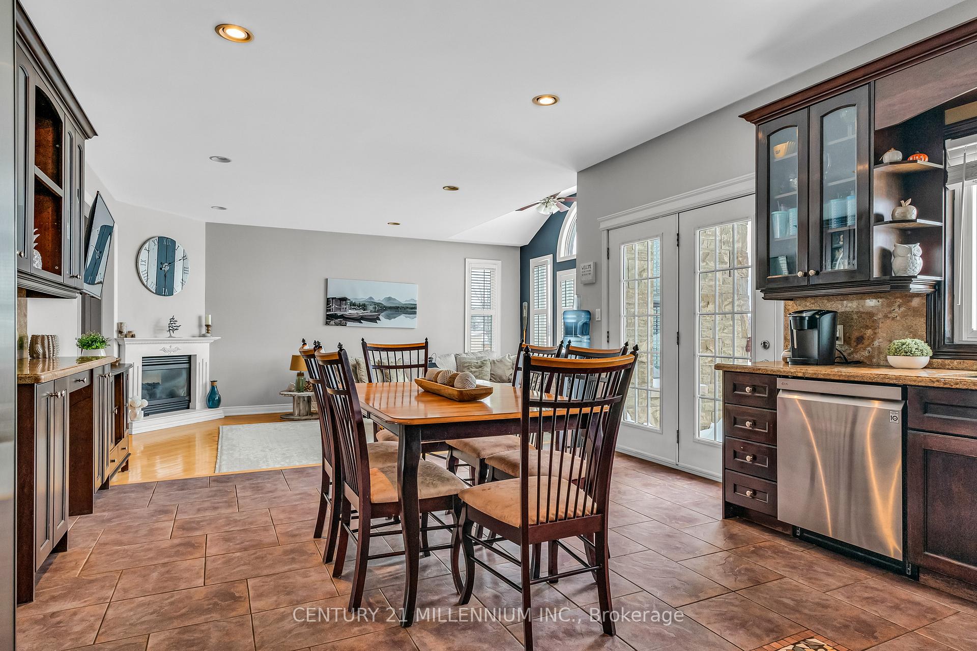 Photo 13 of 5127 Fifth Line, New Tecumseth, Tottenham — HOMEH
