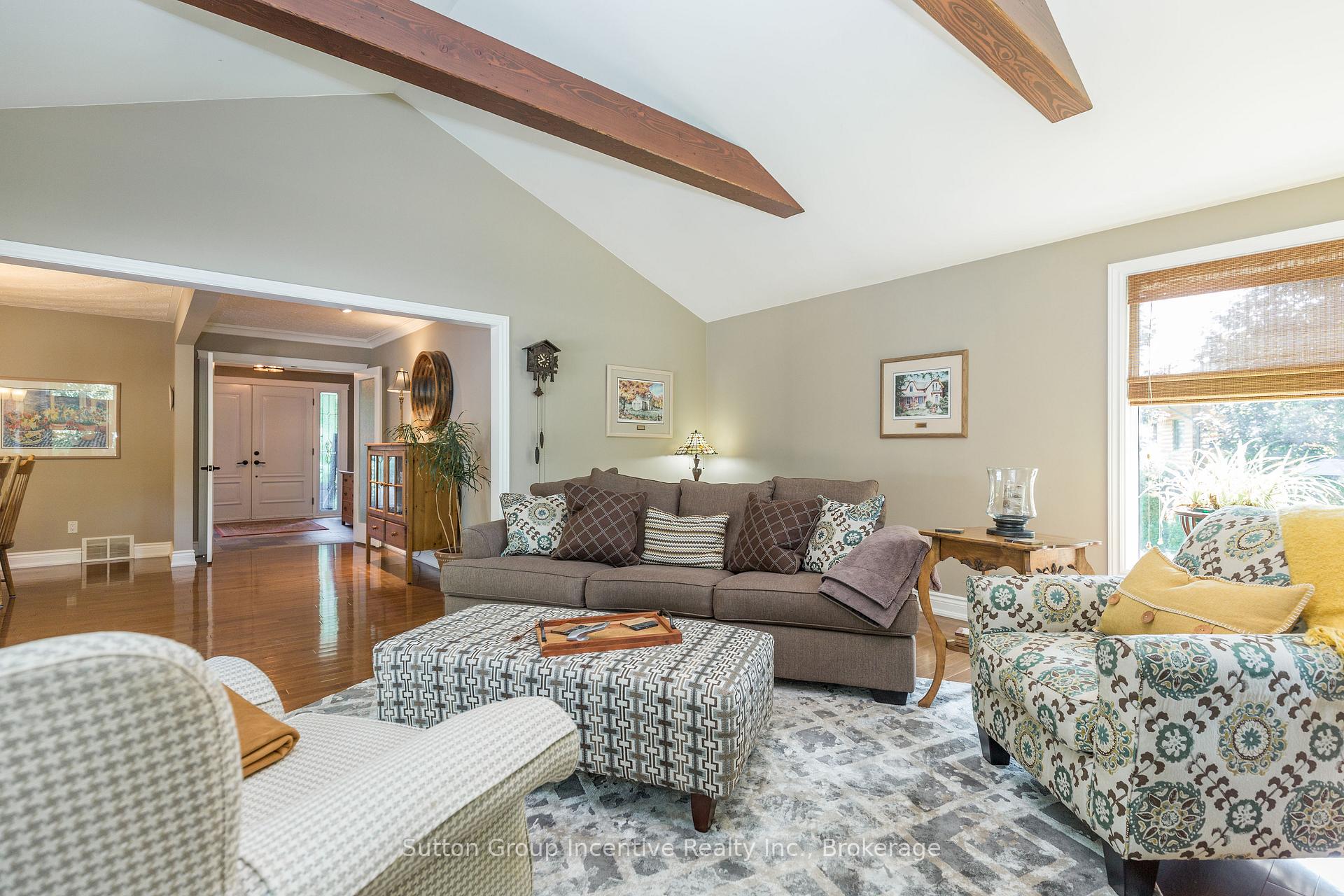 Photo 9 of 6492 13TH Line, New Tecumseth, Rural New Tecumseth — HOMEH