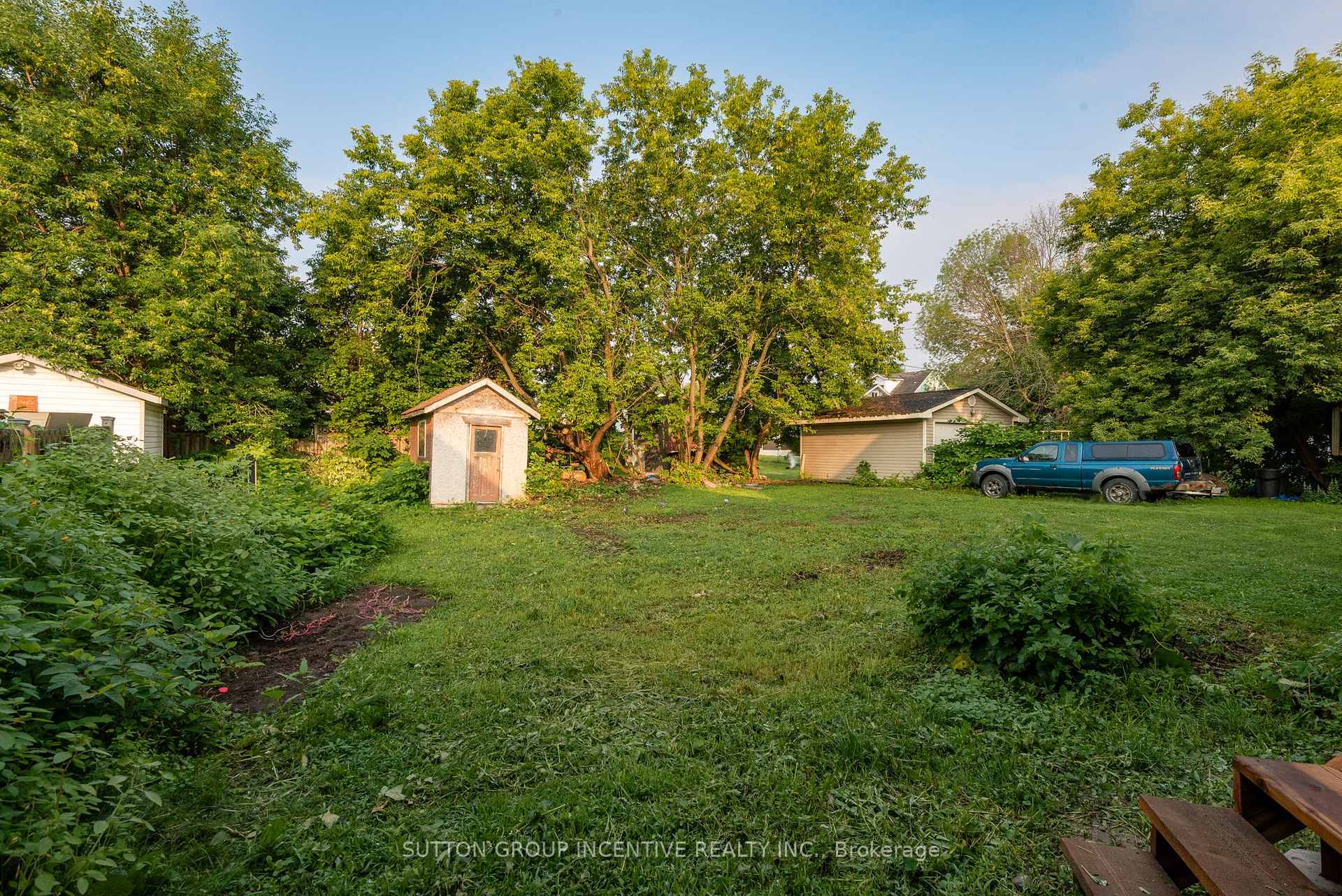 Photo 22 of 143 Sixth Avenue W, North Bay, Central — HOMEH