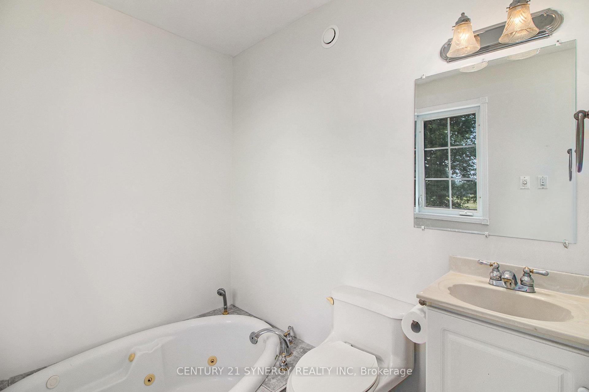 Photo 19 of 7 Bridge Street, North Stormont, North Stormont (Finch) Twp — HOMEH