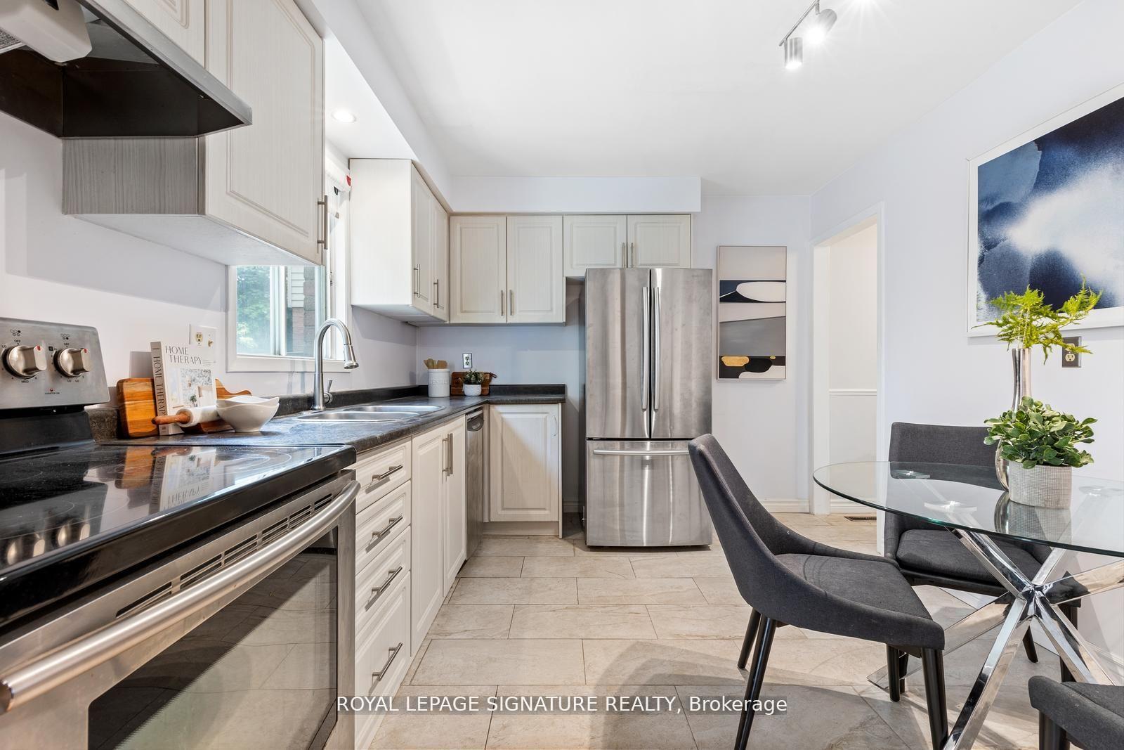 Photo 10 of 6441 Colebrook Crescent, Mississauga, Meadowvale — HOMEH