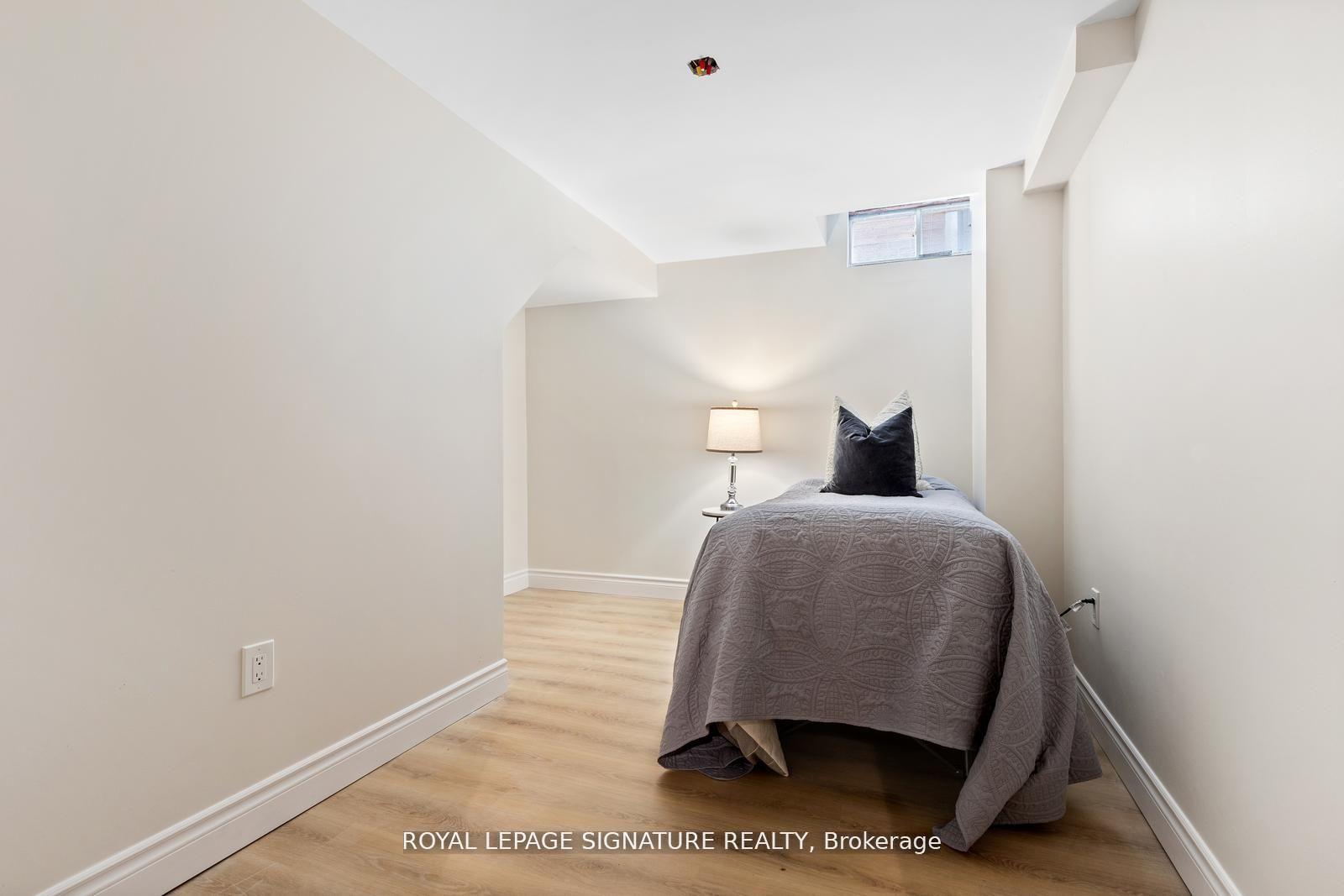 Photo 20 of 6441 Colebrook Crescent, Mississauga, Meadowvale — HOMEH