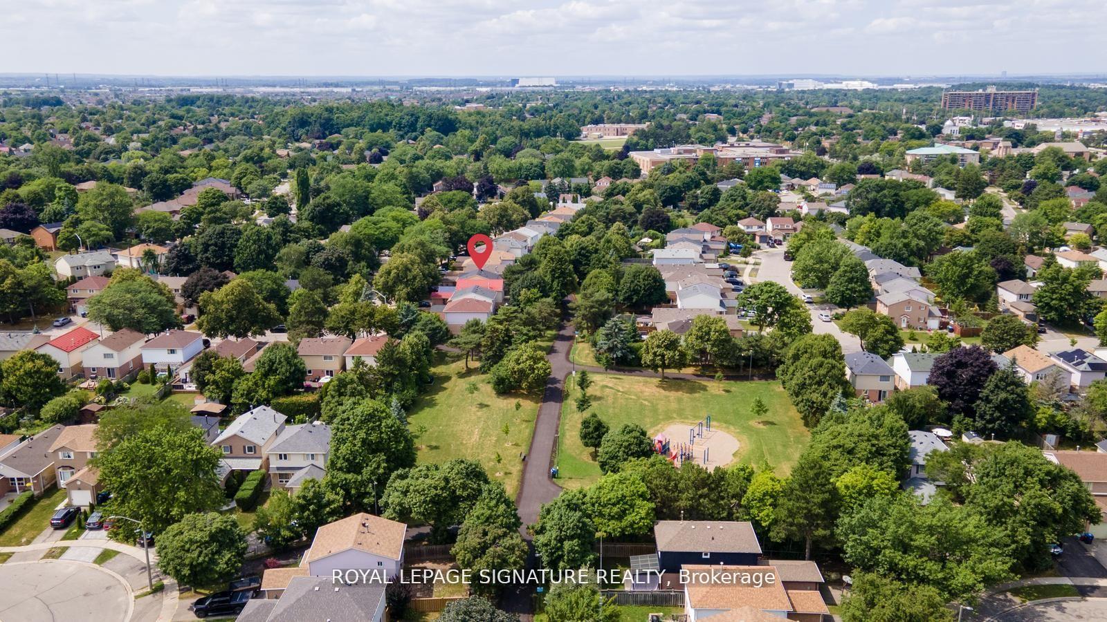 Photo 26 of 6441 Colebrook Crescent, Mississauga, Meadowvale — HOMEH
