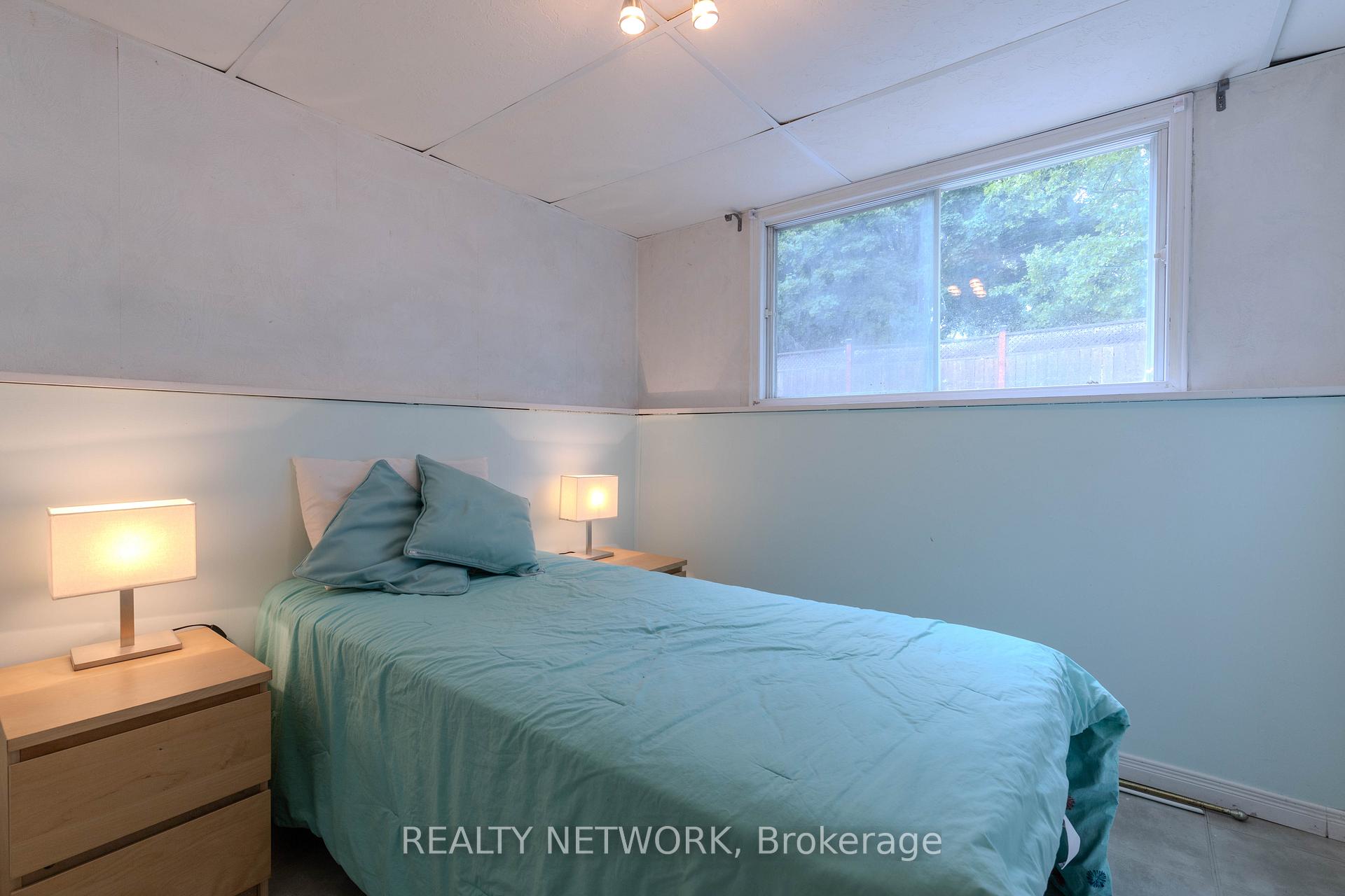 Photo 17 of 6539 Jupiter Boulevard, Niagara Falls, Stamford — HOMEH