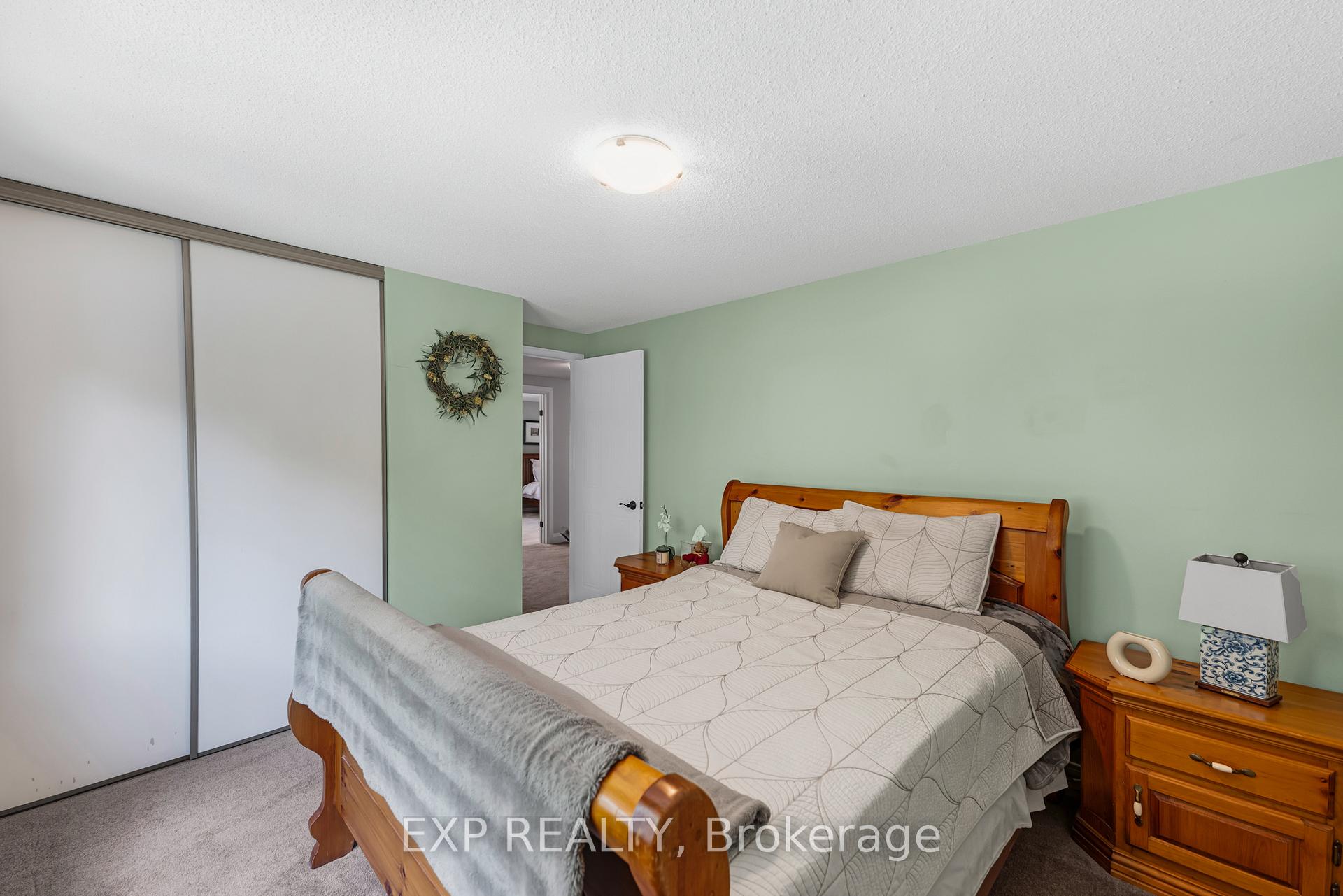 Photo 30 of 308 John Bowser Crescent, Newmarket, Glenway Estates — HOMEH