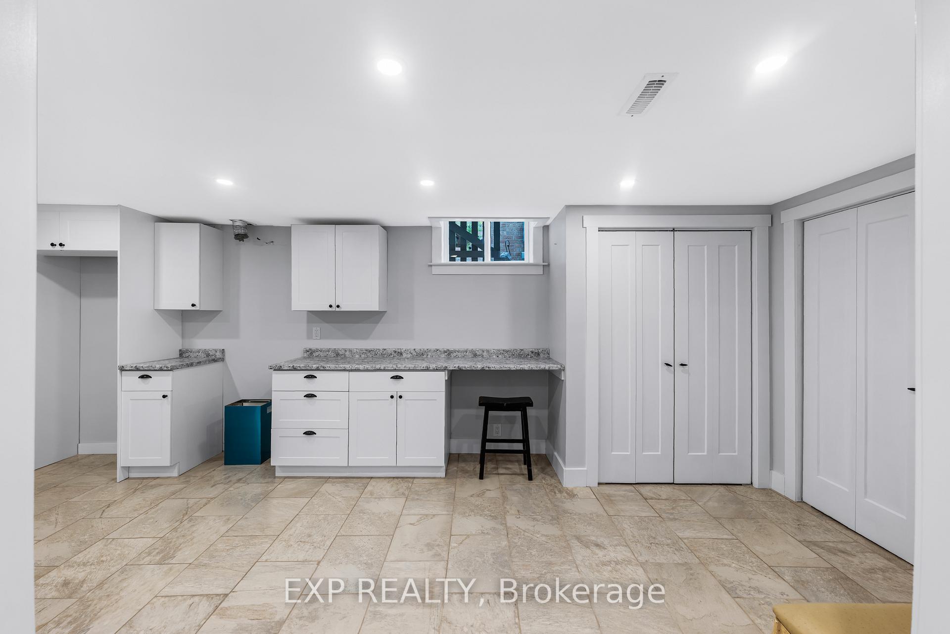 Photo 40 of 308 John Bowser Crescent, Newmarket, Glenway Estates — HOMEH