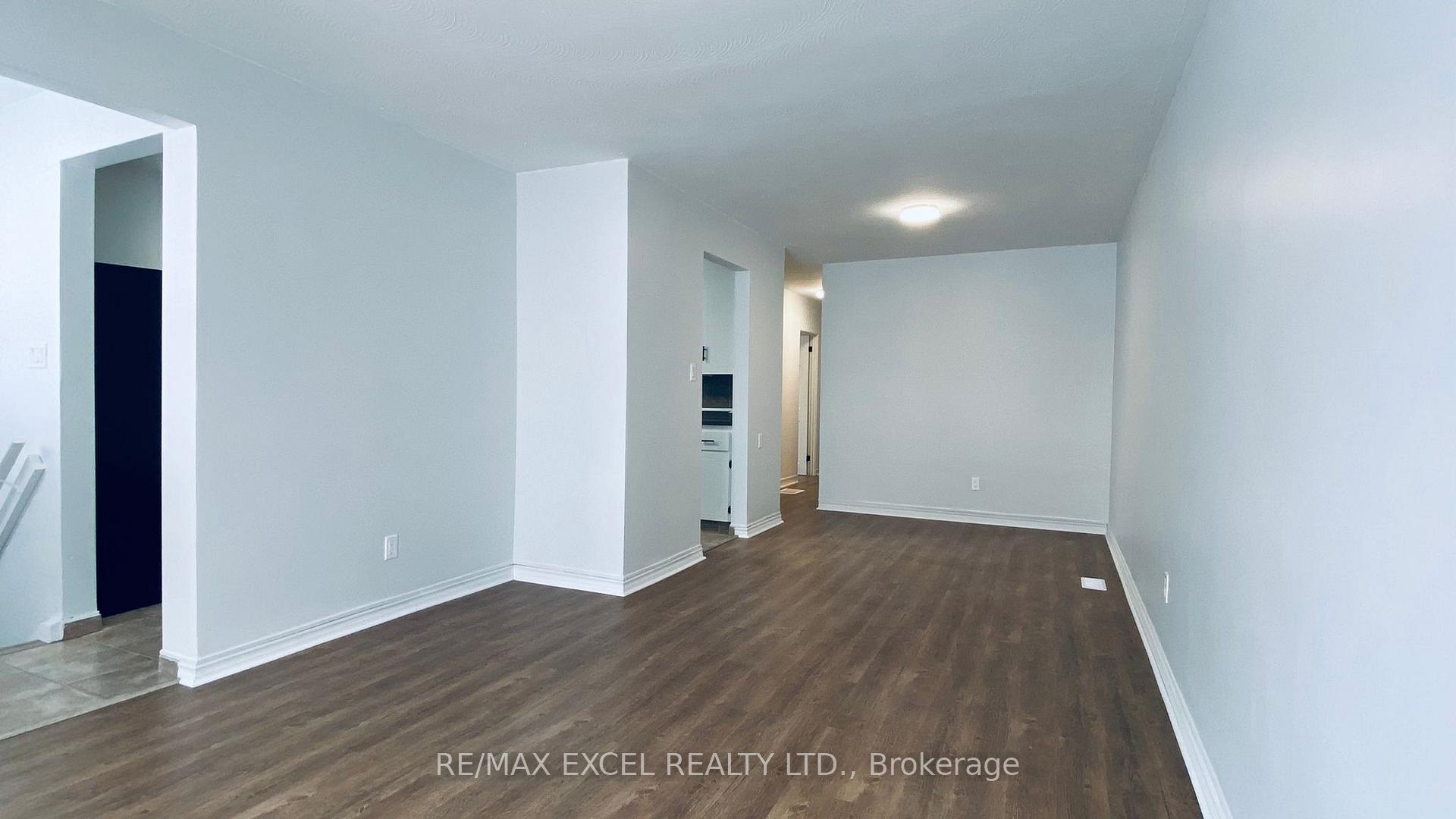 Front of Unit Main Floor, 88 Longford Drive
