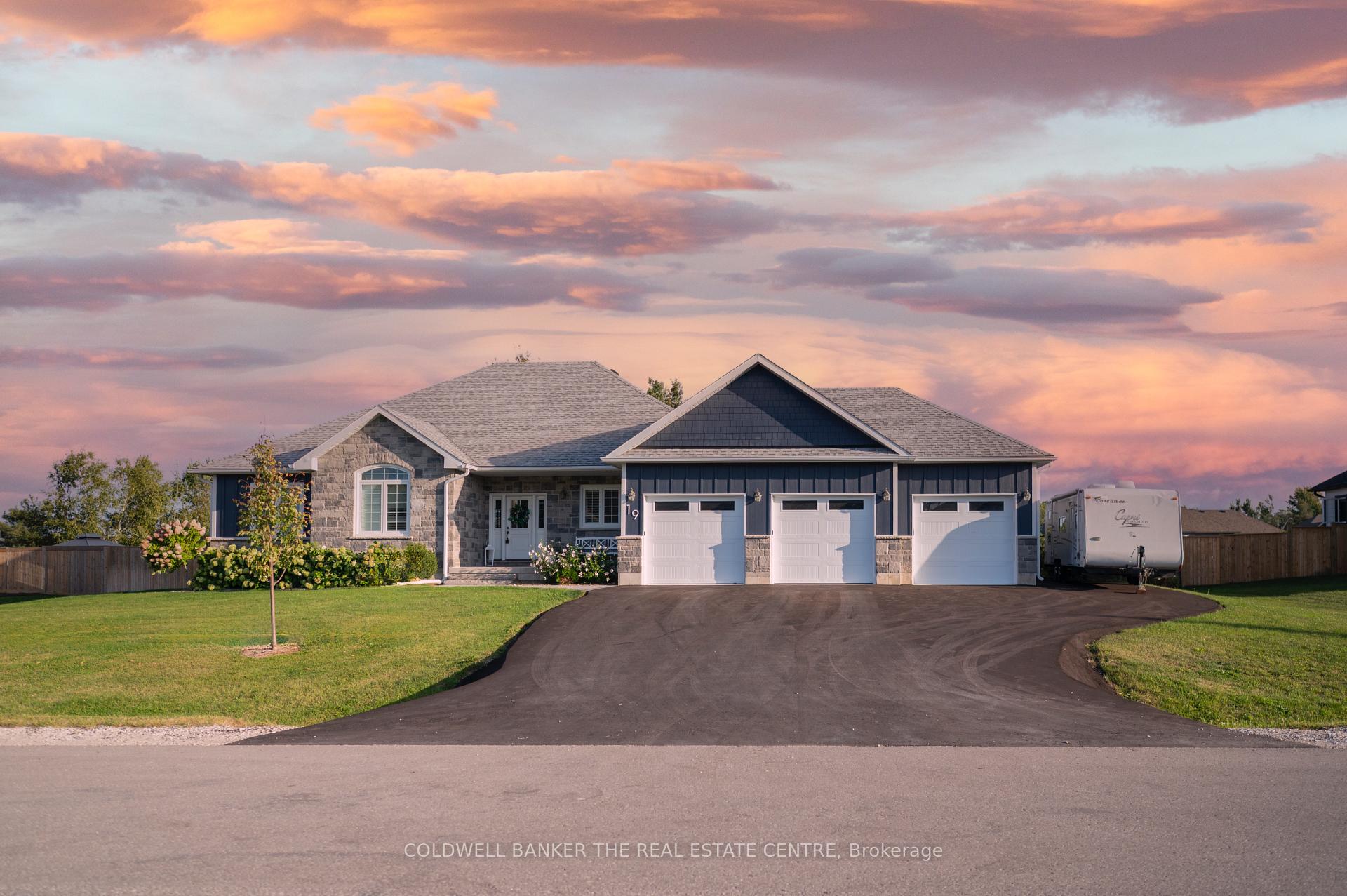 Front of 19 Cheslock Crescent
