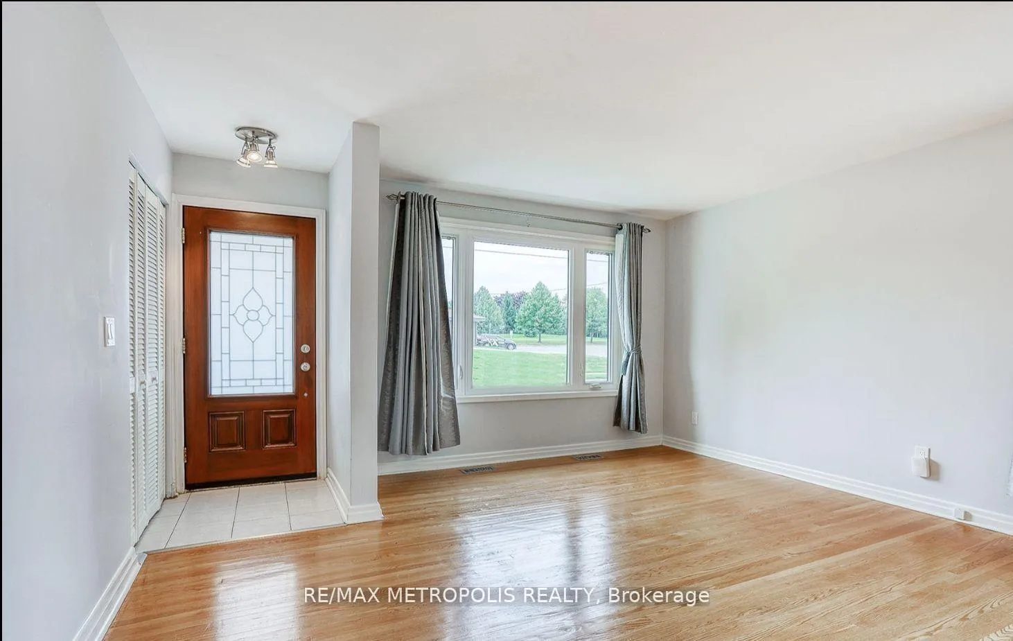 Photo 3 of Unit Main, 475 Emerald Avenue, Oshawa, Lakeview — HOMEH