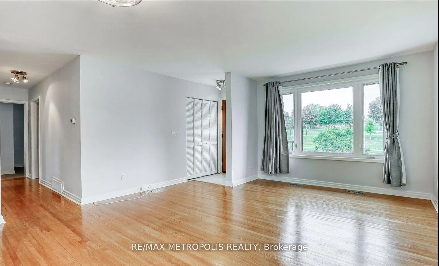 Photo 5 of Unit Main, 475 Emerald Avenue, Oshawa, Lakeview — HOMEH