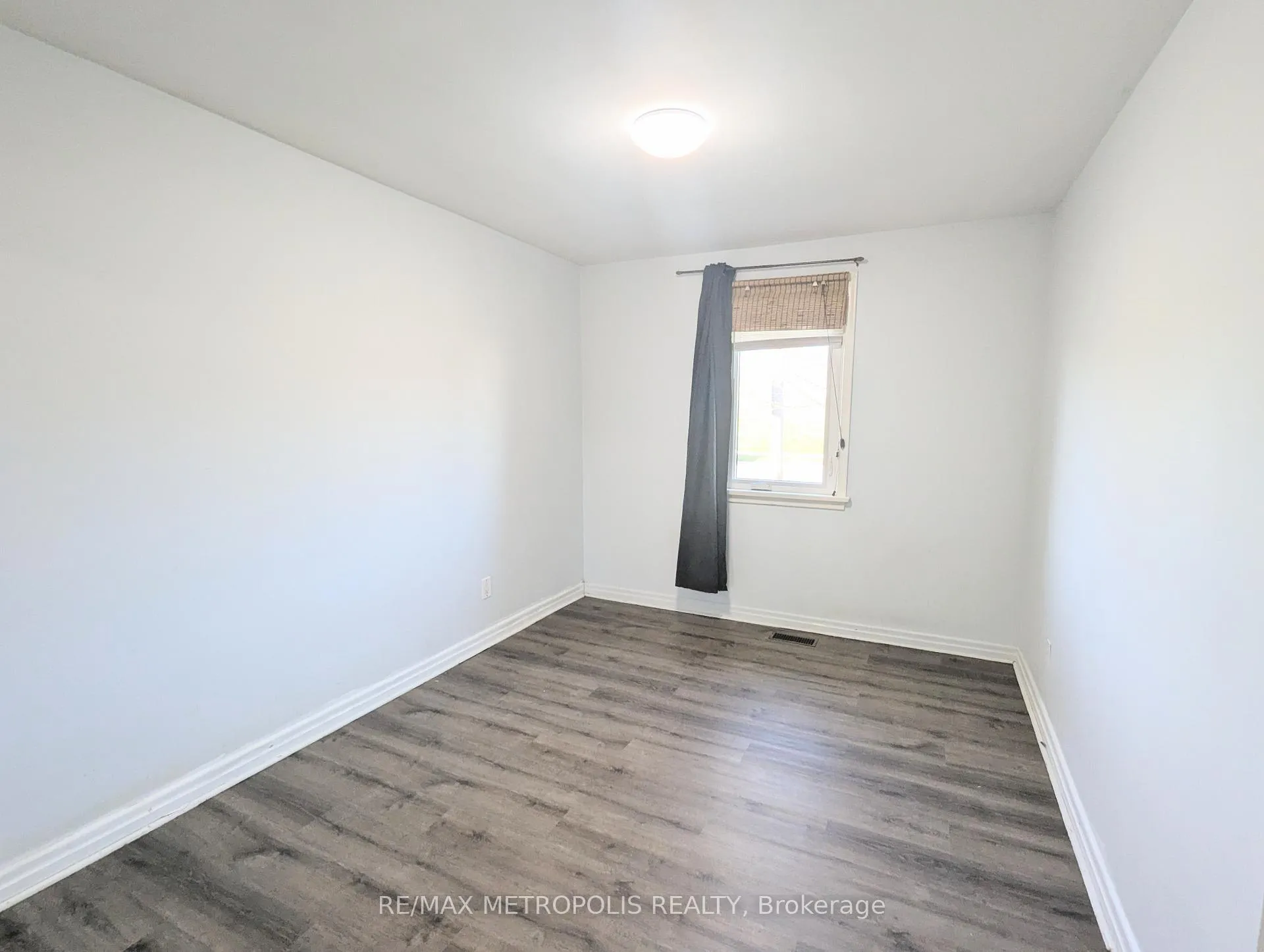 Photo 13 of Unit Main, 475 Emerald Avenue, Oshawa, Lakeview — HOMEH