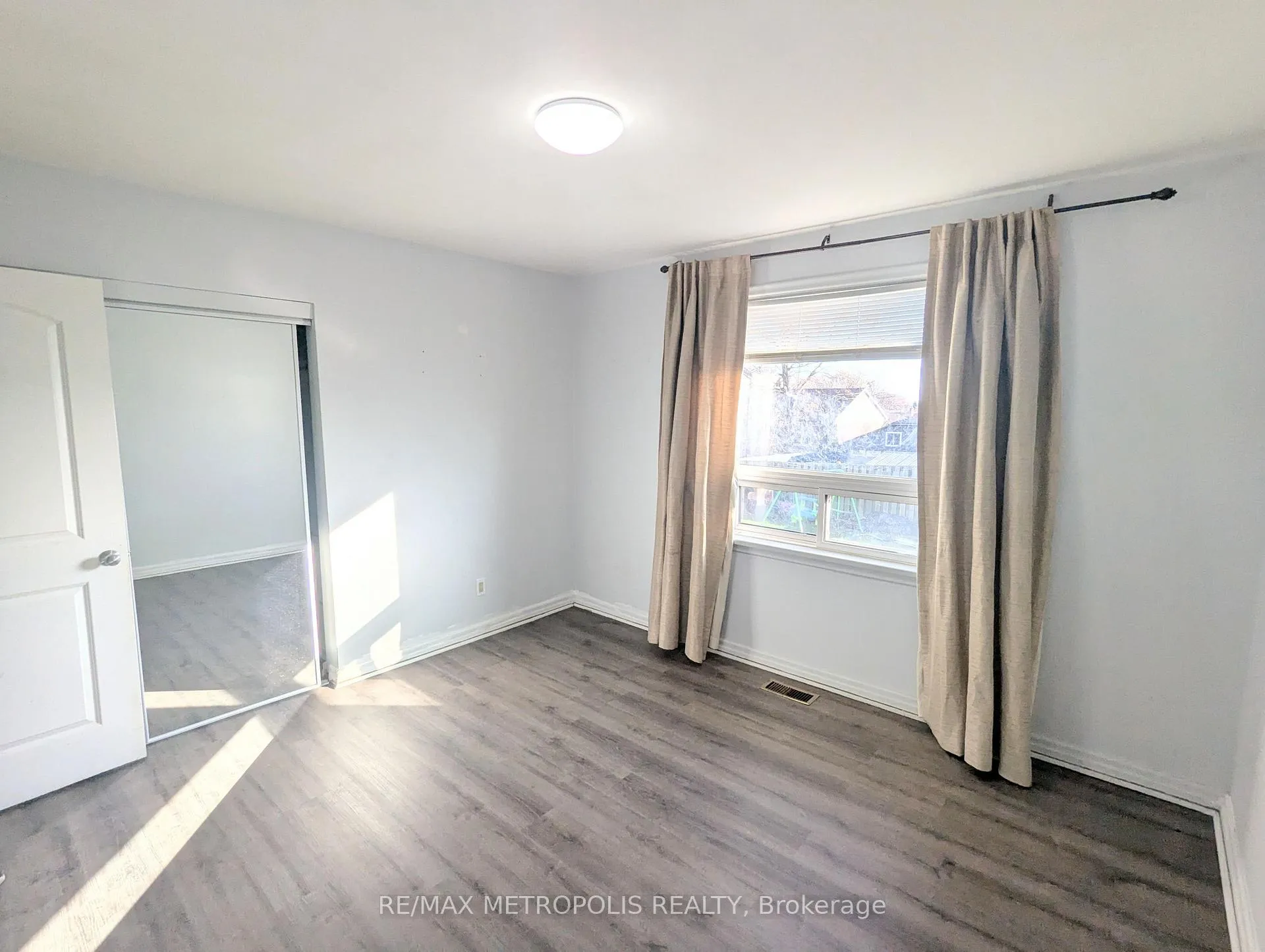 Photo 16 of Unit Main, 475 Emerald Avenue, Oshawa, Lakeview — HOMEH