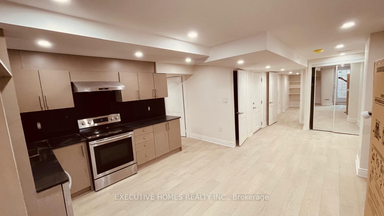 Photo 2 of Unit Basement, 444 Grindstone Trail, Oakville, Joshua Meadows — HOMEH