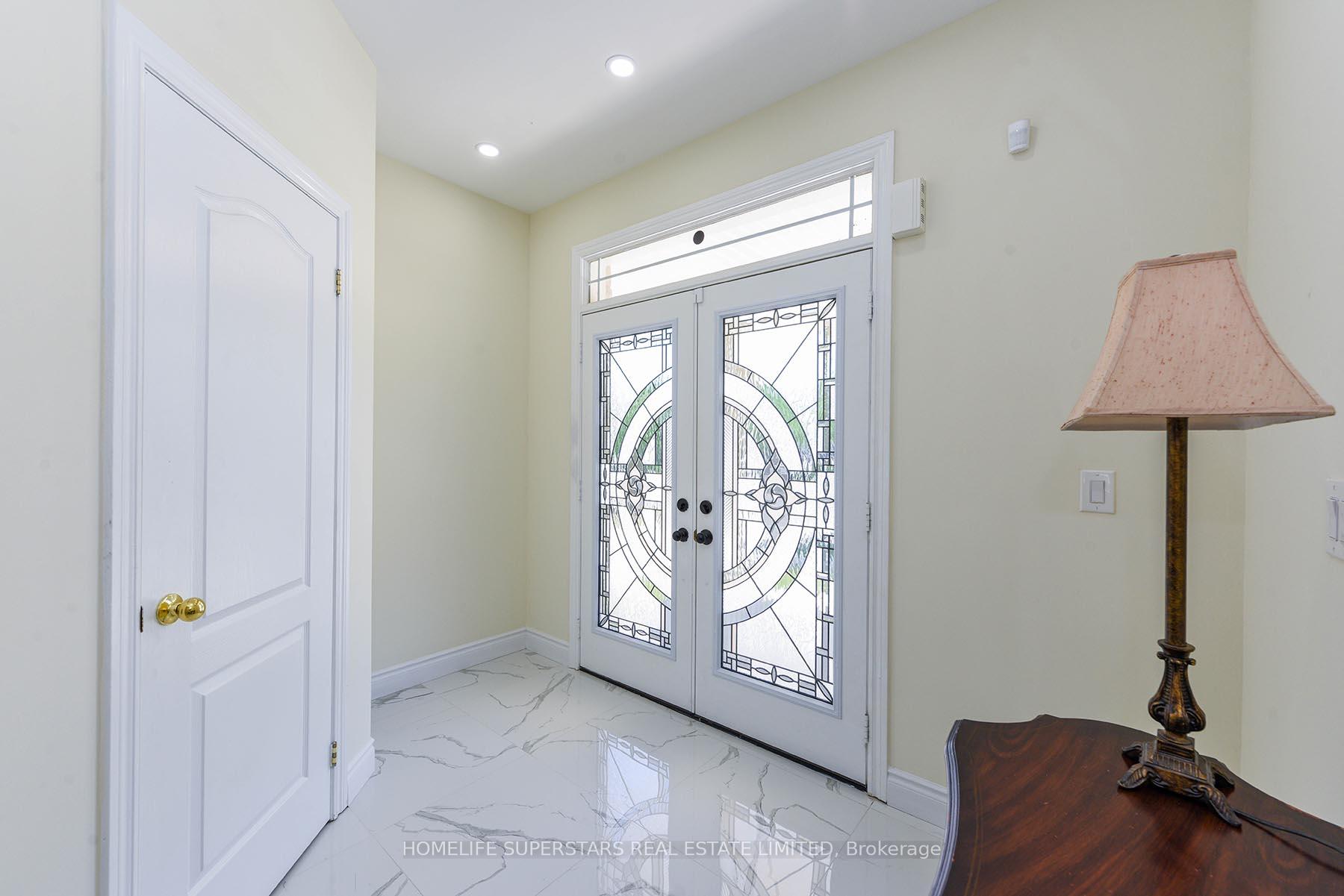 Photo 5 of 129 Mclaughlin Avenue, Milton, Willmott — HOMEH
