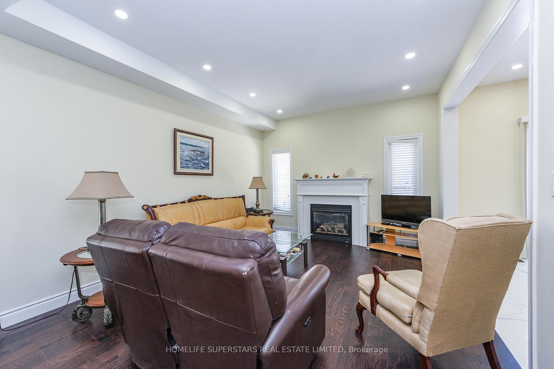 Photo 2 of 129 Mclaughlin Avenue, Milton, Willmott — HOMEH