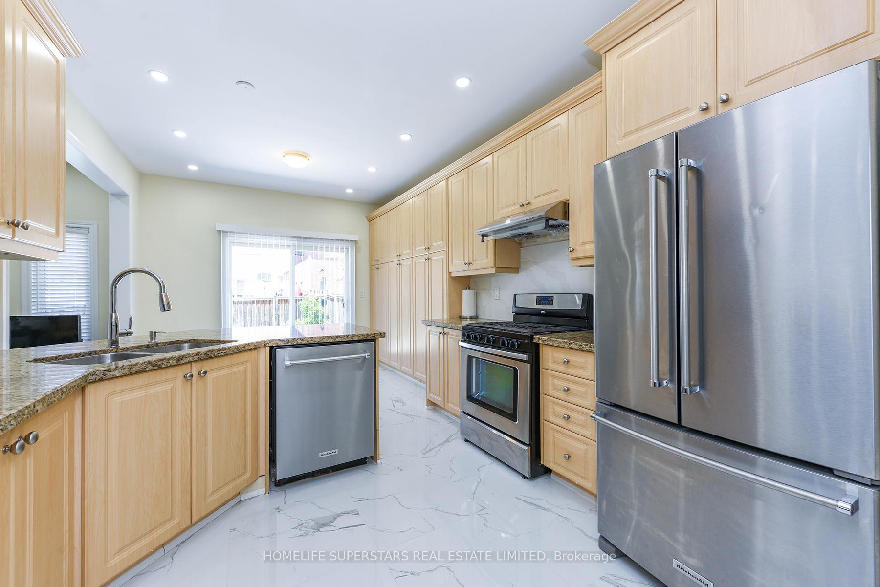 Photo 3 of 129 Mclaughlin Avenue, Milton, Willmott — HOMEH
