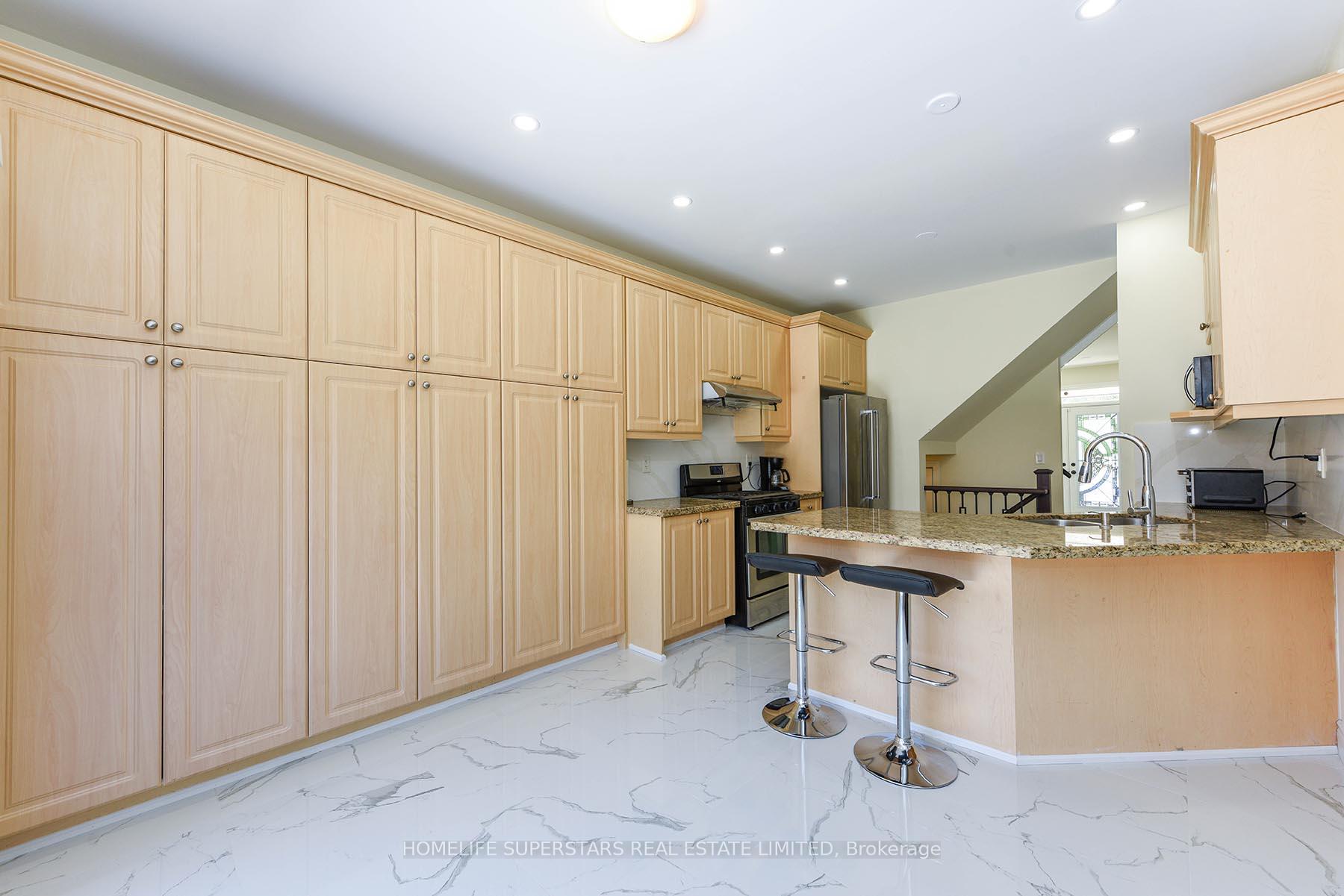 Photo 14 of 129 Mclaughlin Avenue, Milton, Willmott — HOMEH