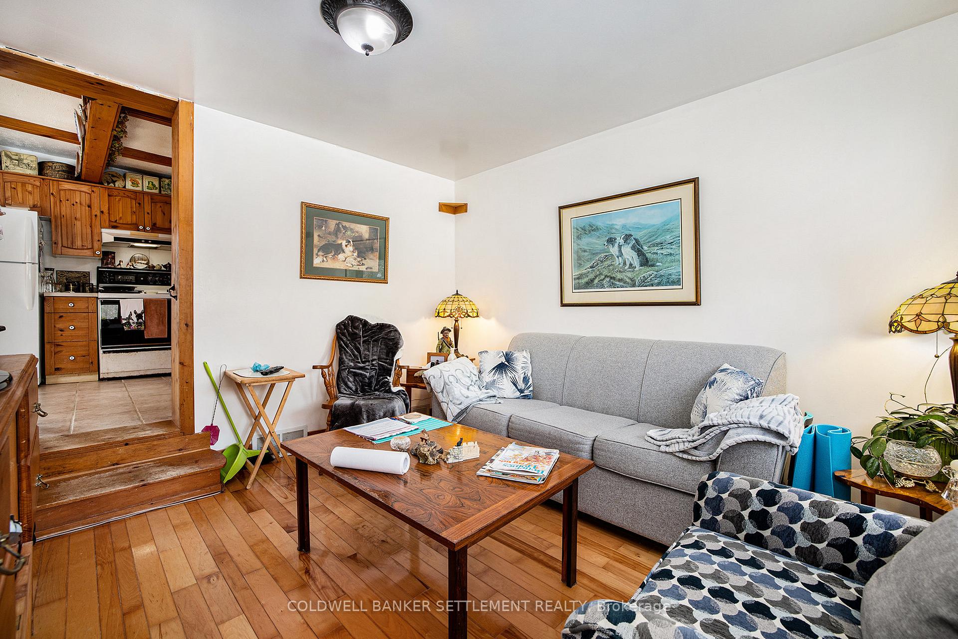 Photo 8 of 101 Beckwith Street E, Perth — HOMEH