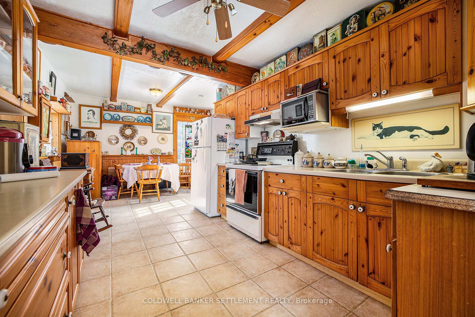 Photo 12 of 101 Beckwith Street E, Perth — HOMEH