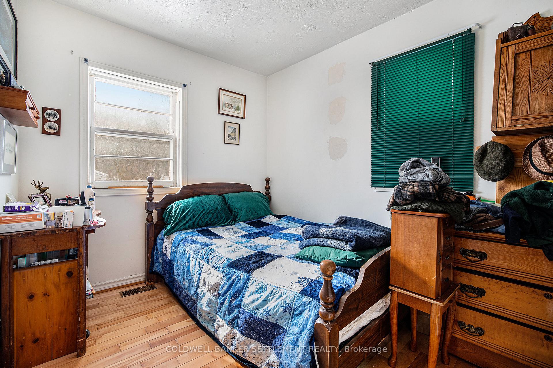 Photo 15 of 101 Beckwith Street E, Perth — HOMEH