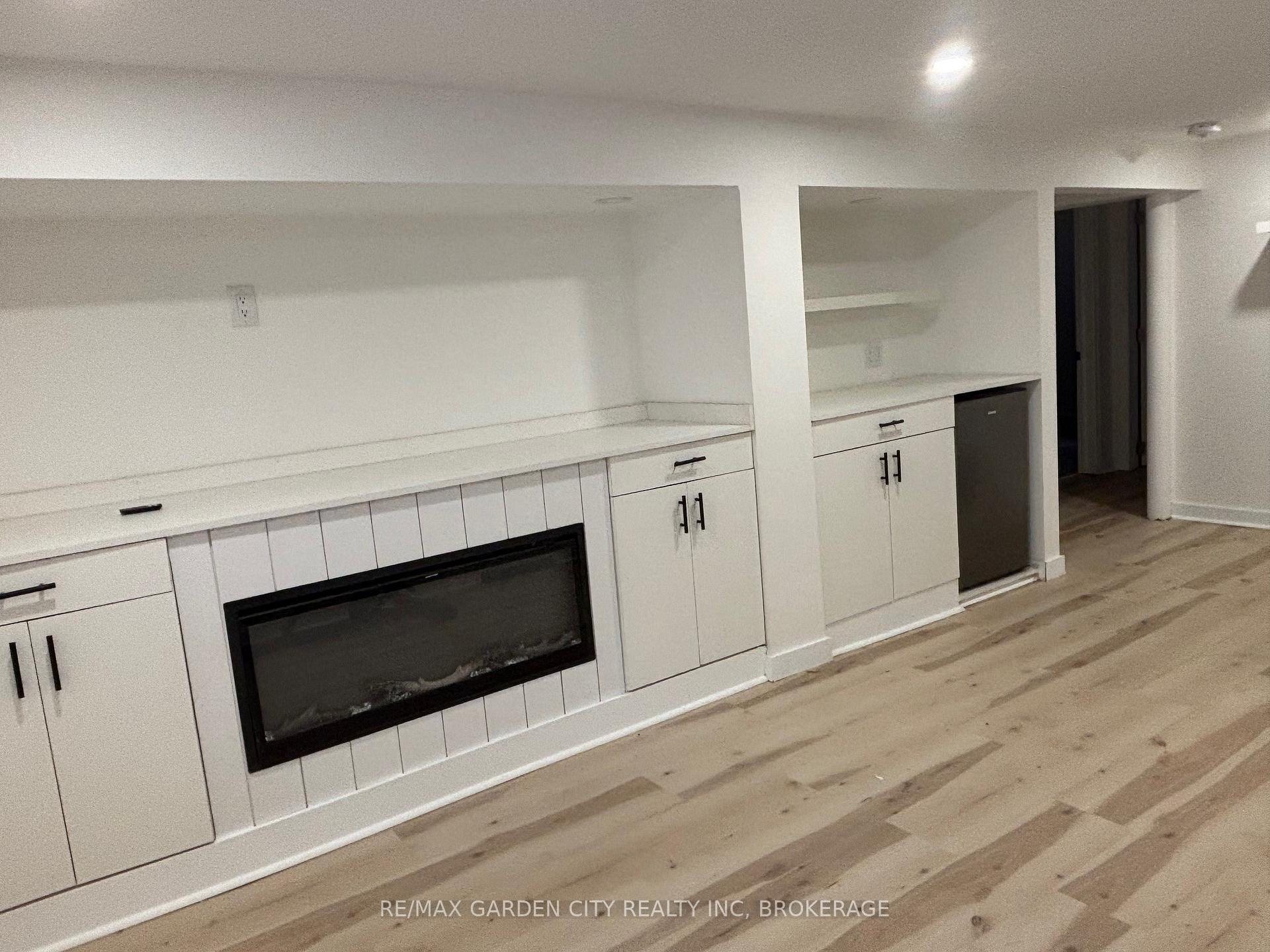 Photo 14 of 30 College Street, Pelham, Fonthill — HOMEH