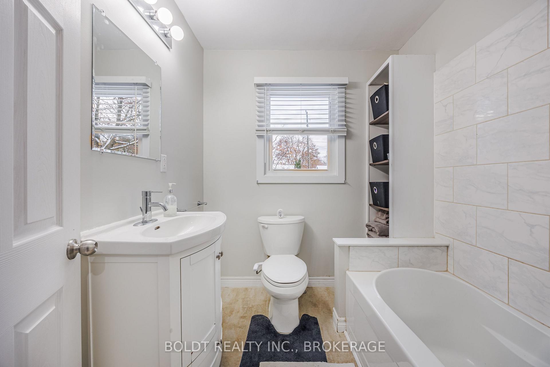 Photo 10 of 6491 Burdette Drive, Niagara Falls, Morrison — HOMEH