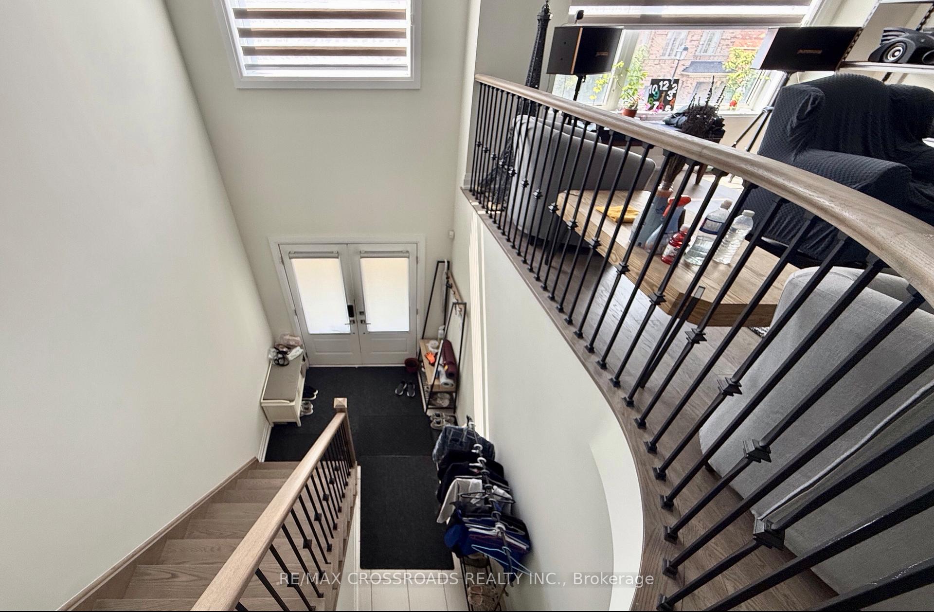 Photo 2 of 913 Isaac Phillips Way E, Newmarket, Summerhill Estates — HOMEH