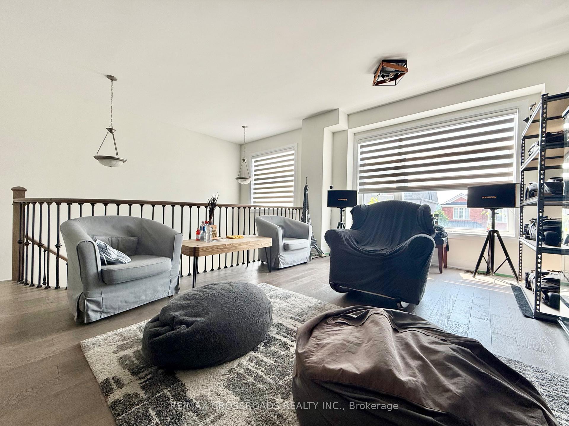 Photo 4 of 913 Isaac Phillips Way E, Newmarket, Summerhill Estates — HOMEH