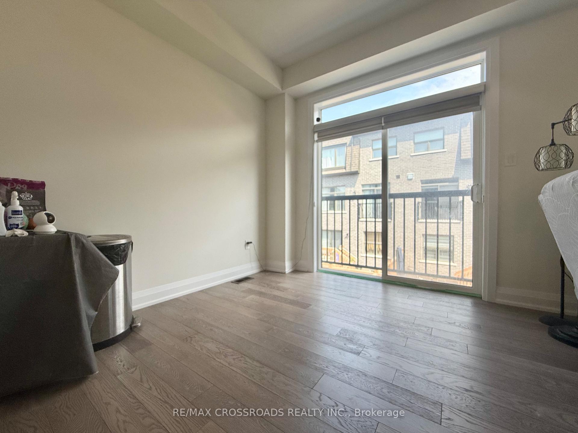 Photo 10 of 913 Isaac Phillips Way E, Newmarket, Summerhill Estates — HOMEH