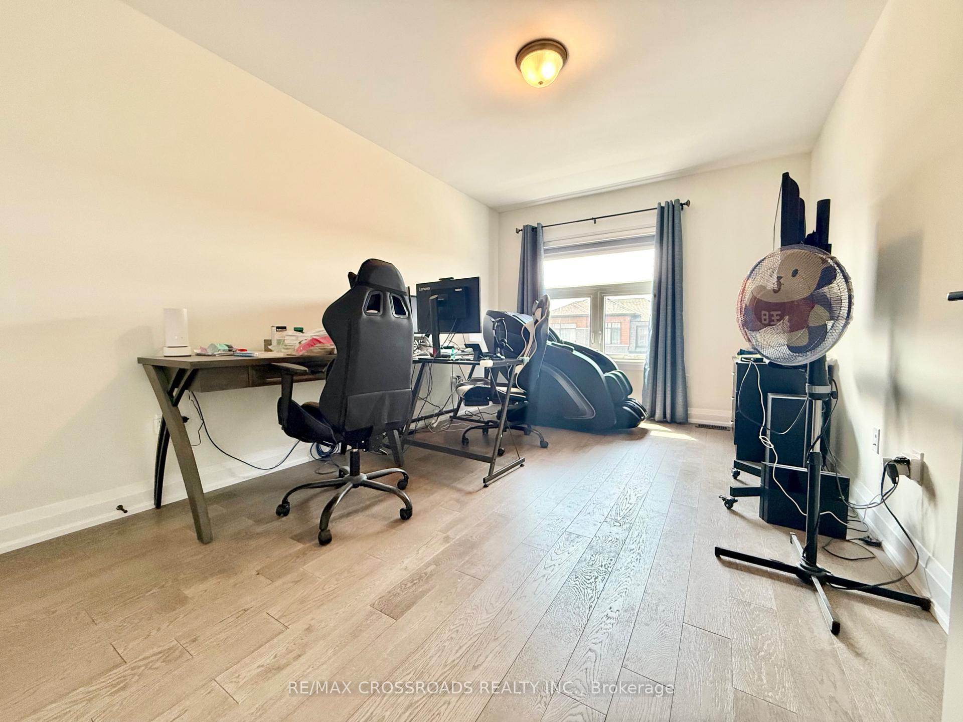 Photo 19 of 913 Isaac Phillips Way E, Newmarket, Summerhill Estates — HOMEH