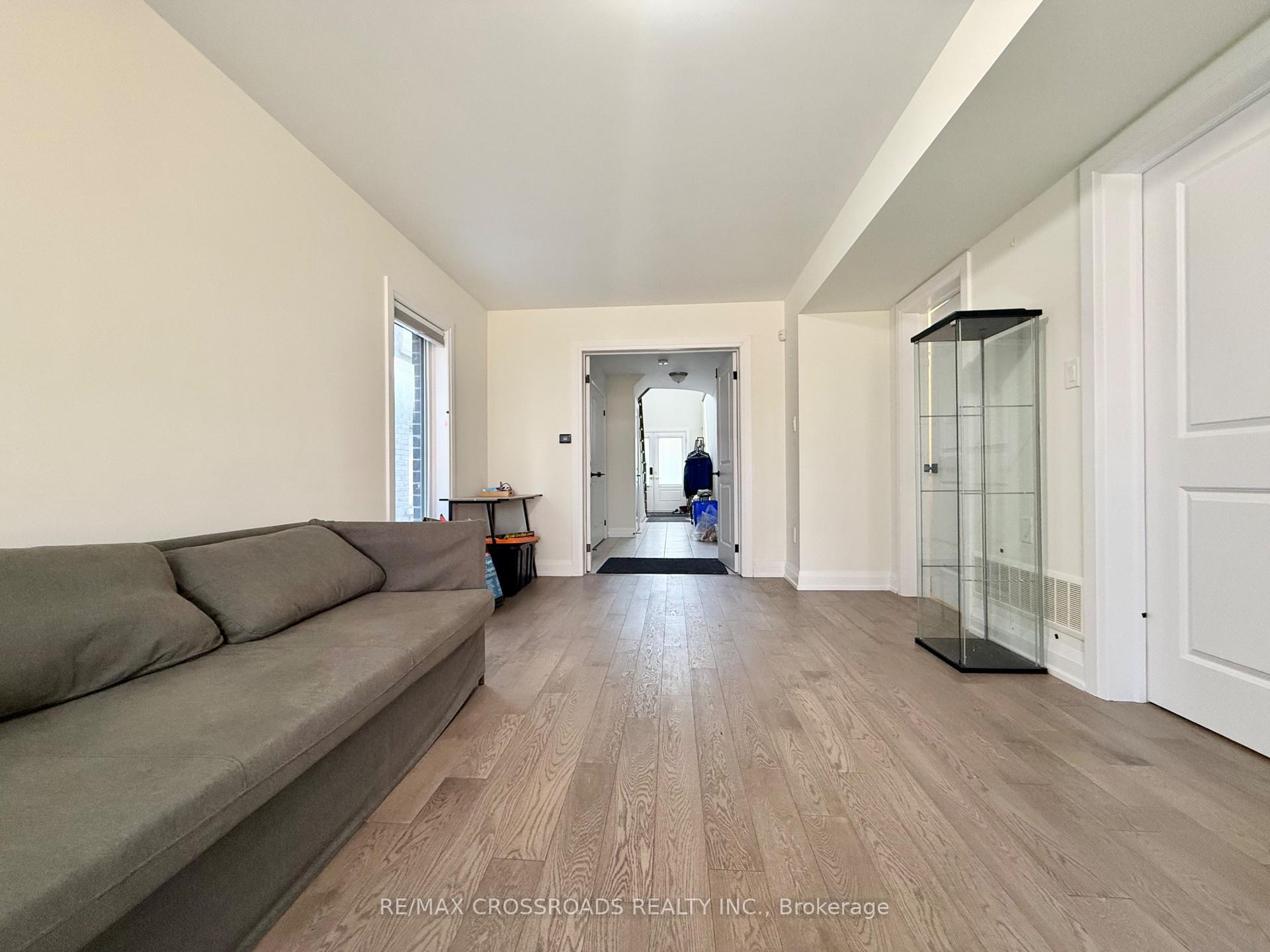 Photo 25 of 913 Isaac Phillips Way E, Newmarket, Summerhill Estates — HOMEH