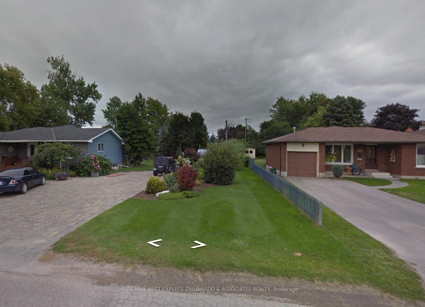 Photo 4 of 147 Queen Street E, New Tecumseth, Alliston — HOMEH