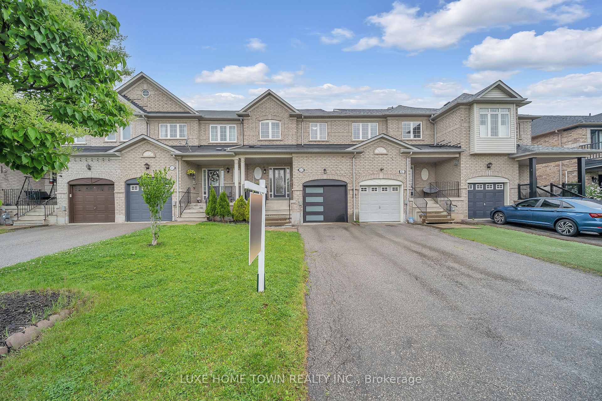 Photo 4 of 615 Willmott Crescent, Milton, Clarke — HOMEH