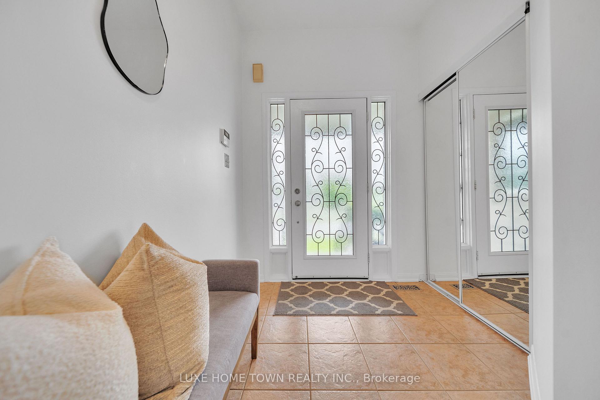 Photo 2 of 615 Willmott Crescent, Milton, Clarke — HOMEH