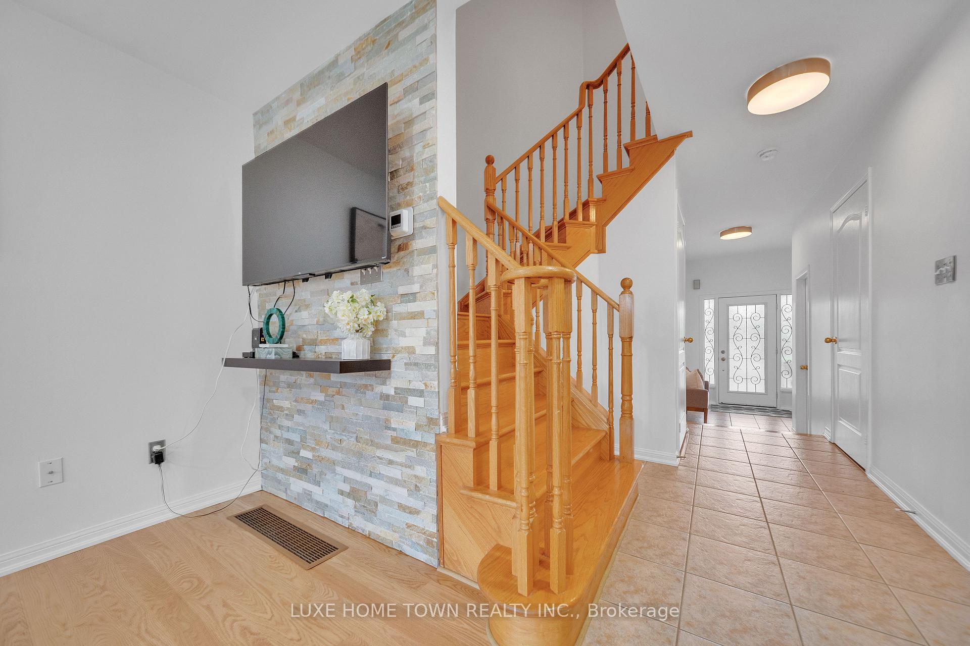Photo 45 of 615 Willmott Crescent, Milton, Clarke — HOMEH