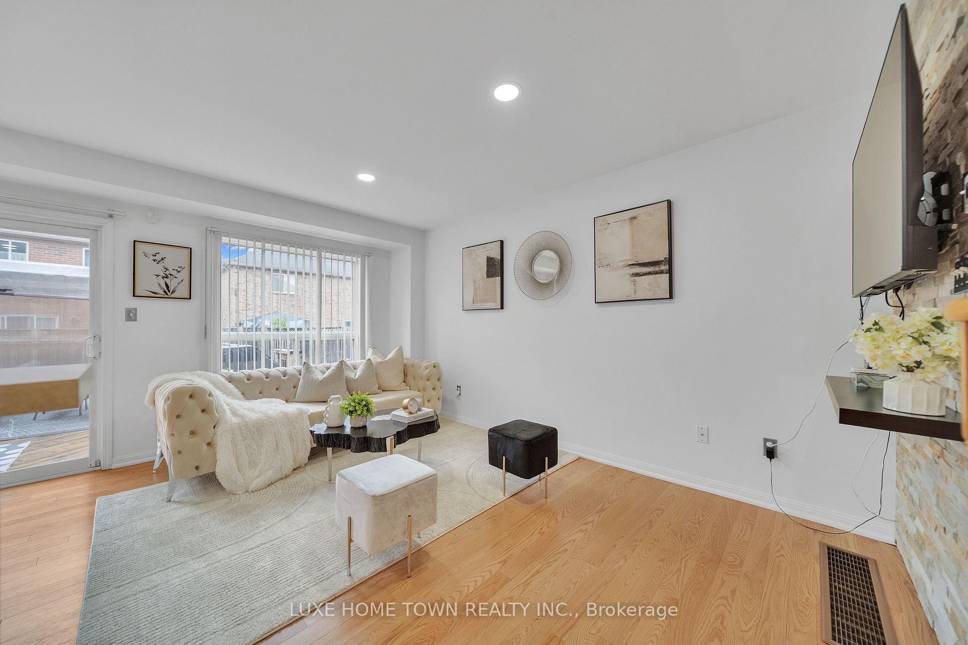 Photo 23 of 615 Willmott Crescent, Milton, Clarke — HOMEH