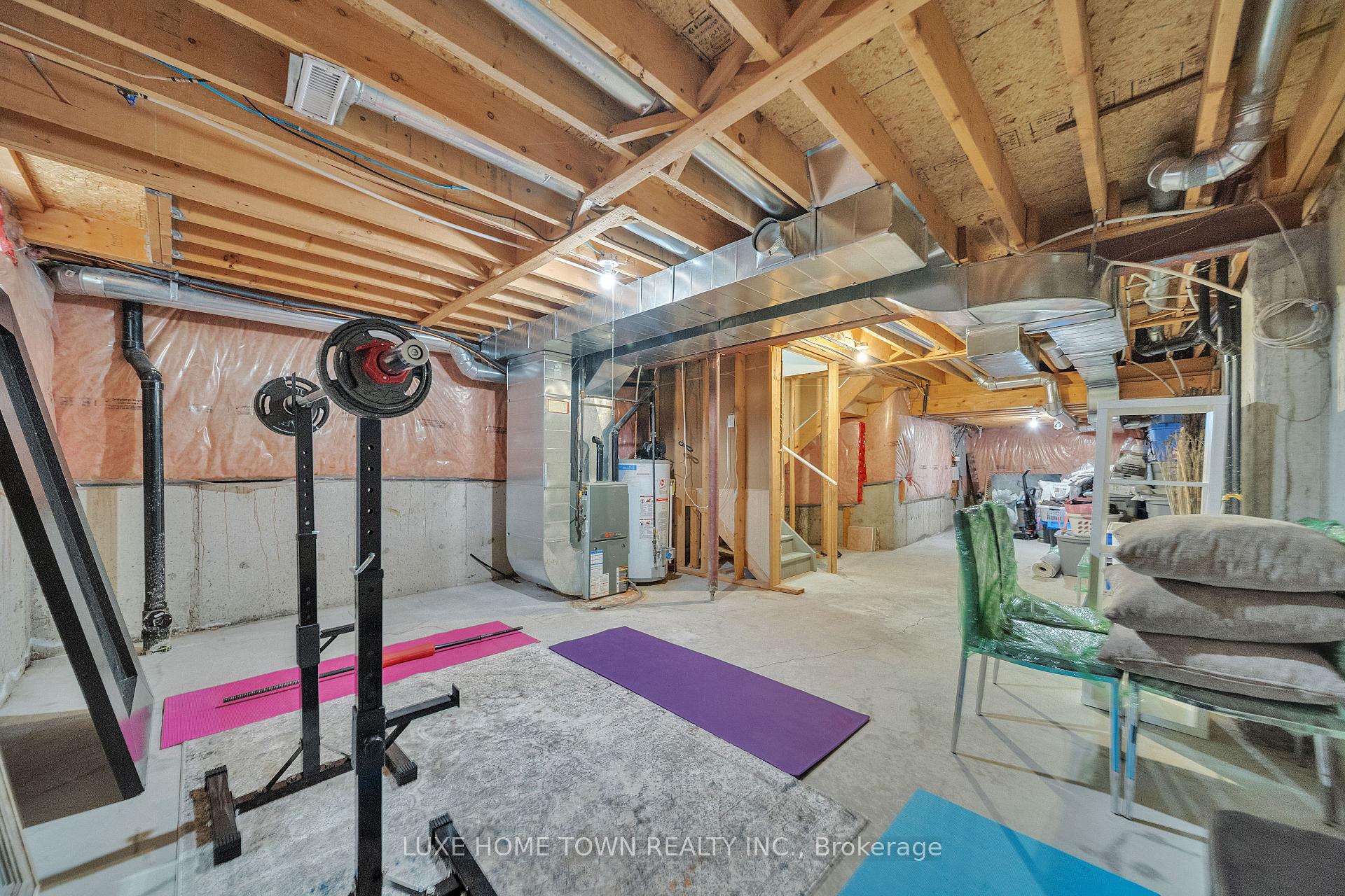 Photo 39 of 615 Willmott Crescent, Milton, Clarke — HOMEH