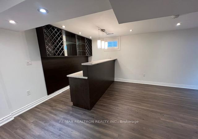 Photo 24 of 51 Apricot Street N, Markham, Bayview Glen — HOMEH