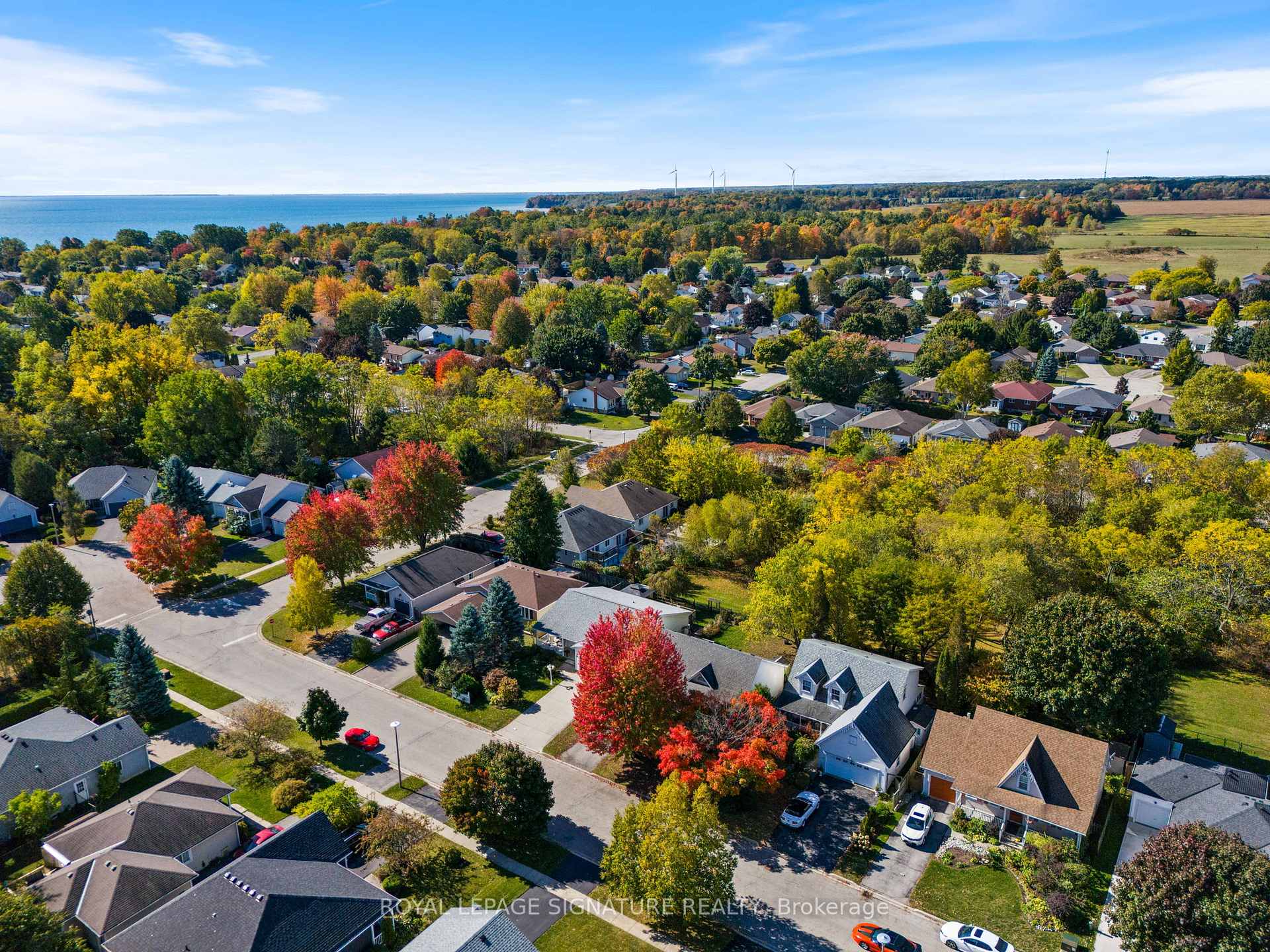 Photo 2 of 17 Denby Road, Norfolk, Port Dover — HOMEH