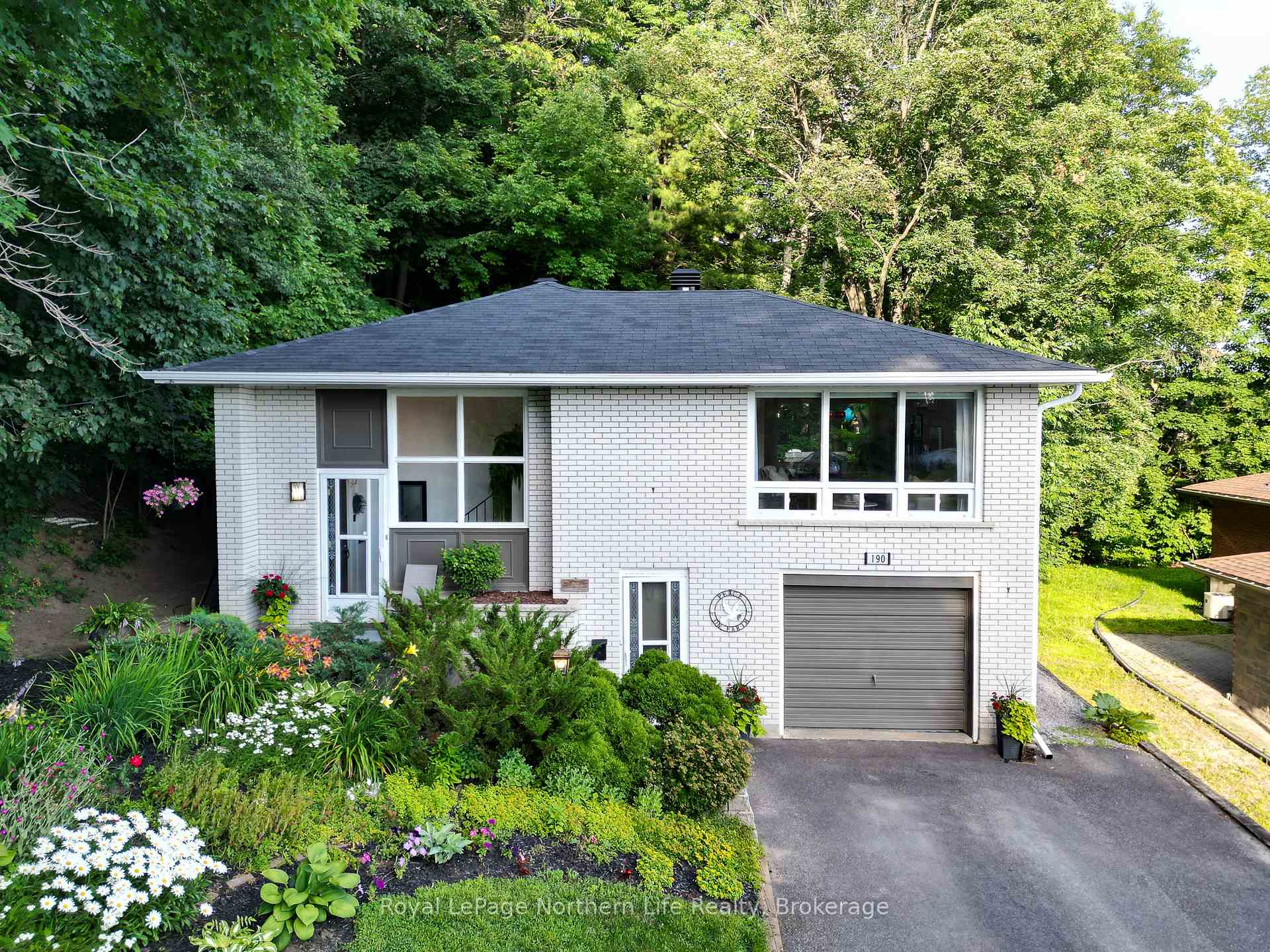 Photo 3 of 190 Balsam Crescent, North Bay, Widdifield — HOMEH