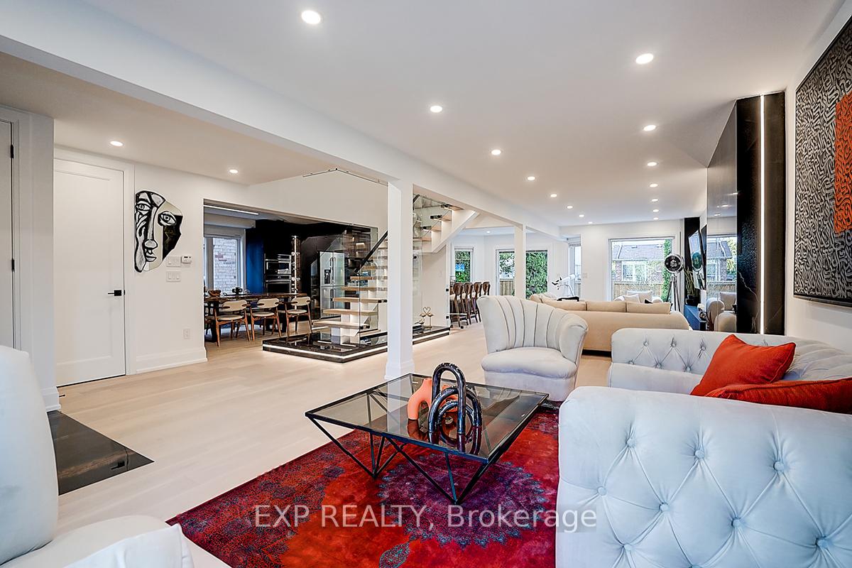 Photo 5 of 459 Silken Laumann Drive, Newmarket, Stonehaven-Wyndham — HOMEH