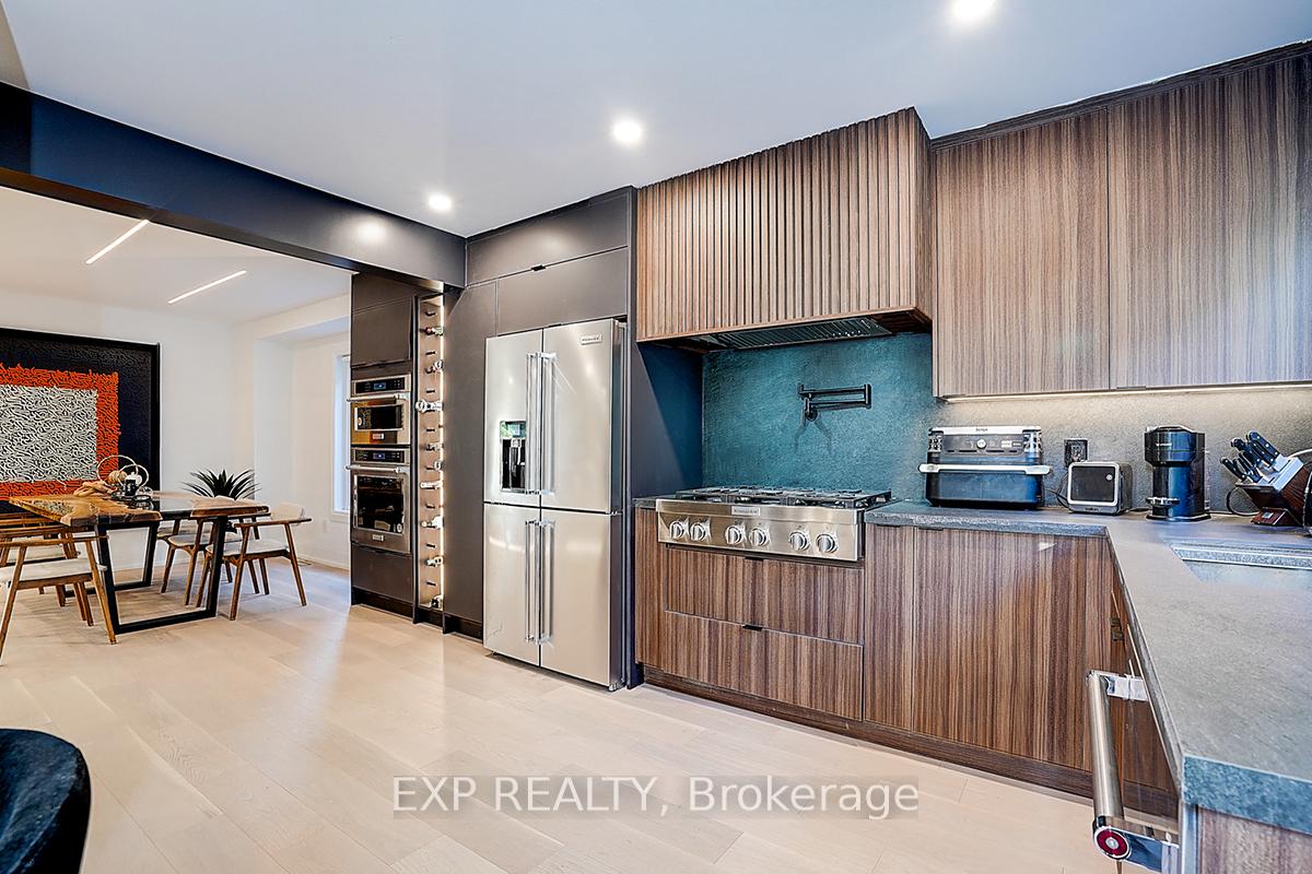 Photo 13 of 459 Silken Laumann Drive, Newmarket, Stonehaven-Wyndham — HOMEH