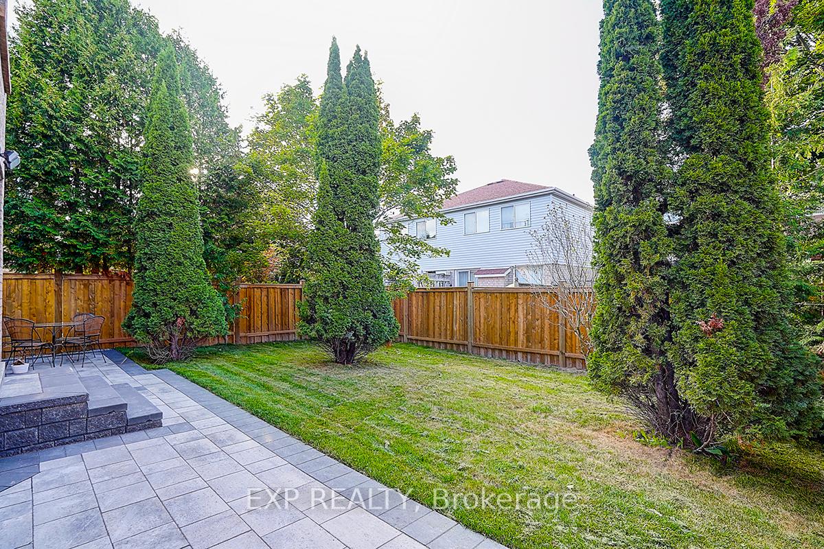 Photo 35 of 459 Silken Laumann Drive, Newmarket, Stonehaven-Wyndham — HOMEH