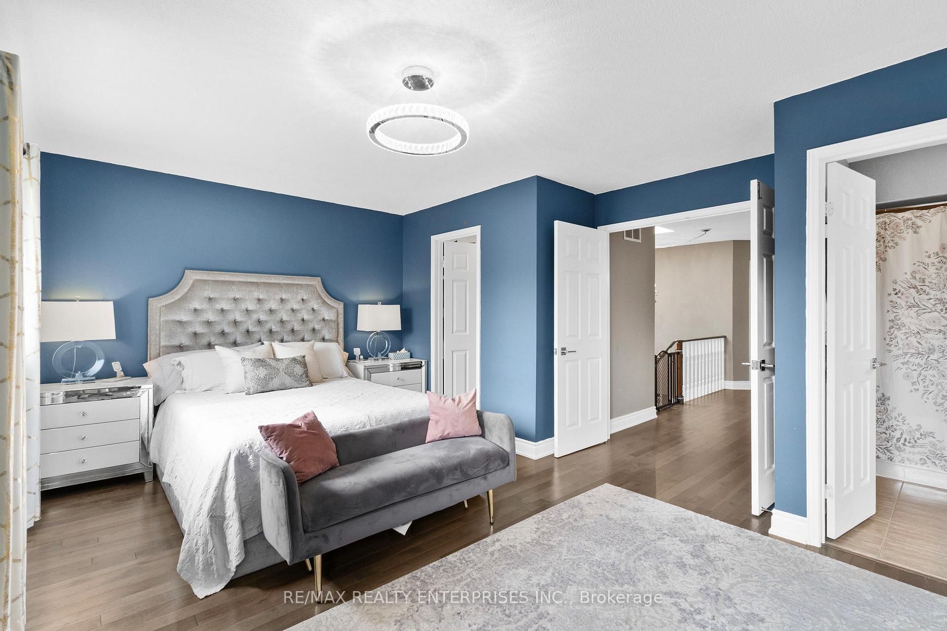 Photo 23 of 1026 Lucerne Crescent, Mississauga, Creditview — HOMEH