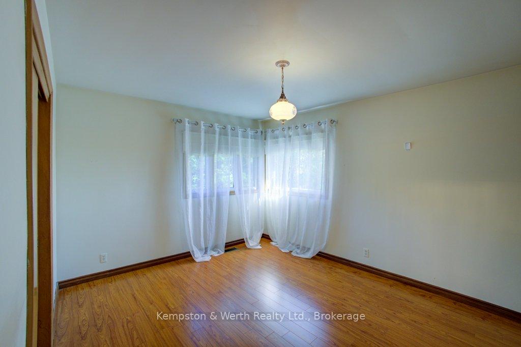 Photo 13 of 8557 164 Road, North Perth, Wallace — HOMEH